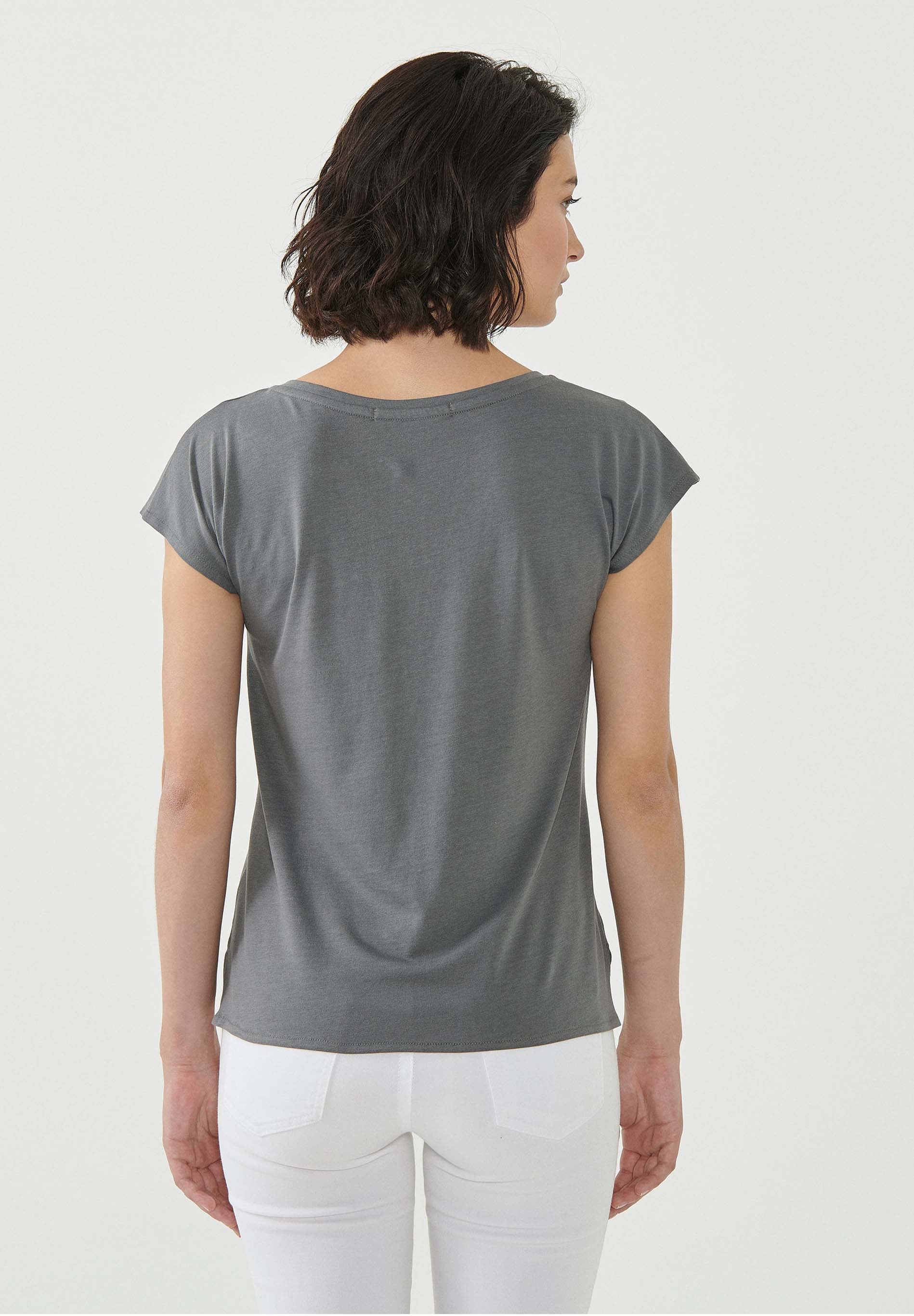 T-Shirt aus TENCEL™ Lyocell und Bio-Baumwolle