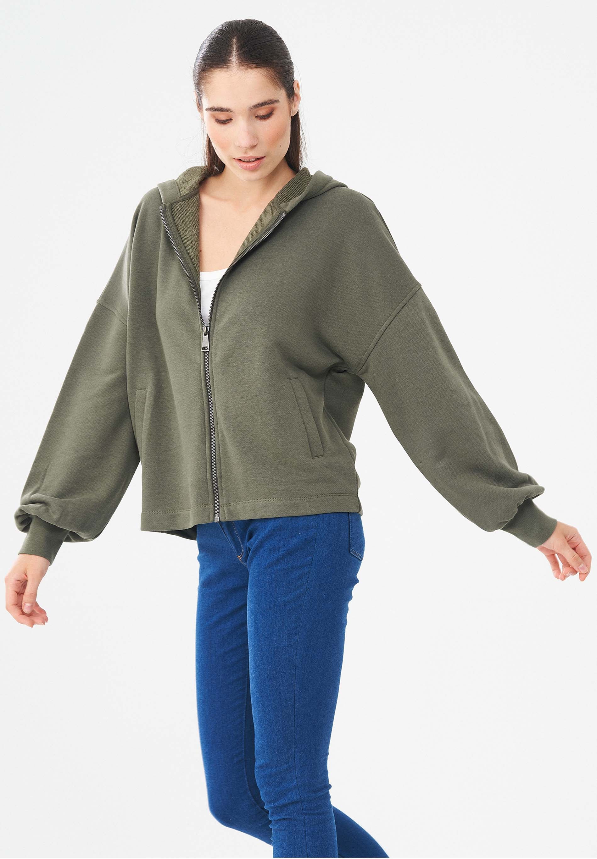Sweatjacke aus Bio-Baumwolle & Modal mit recyceltem Polyester