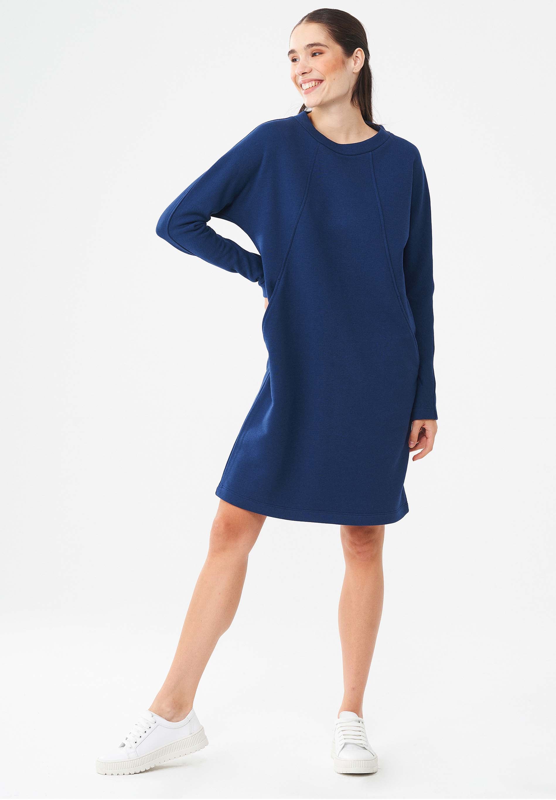Sweatkleid aus Bio-Baumwolle & Modal mit recyceltem Polyester
