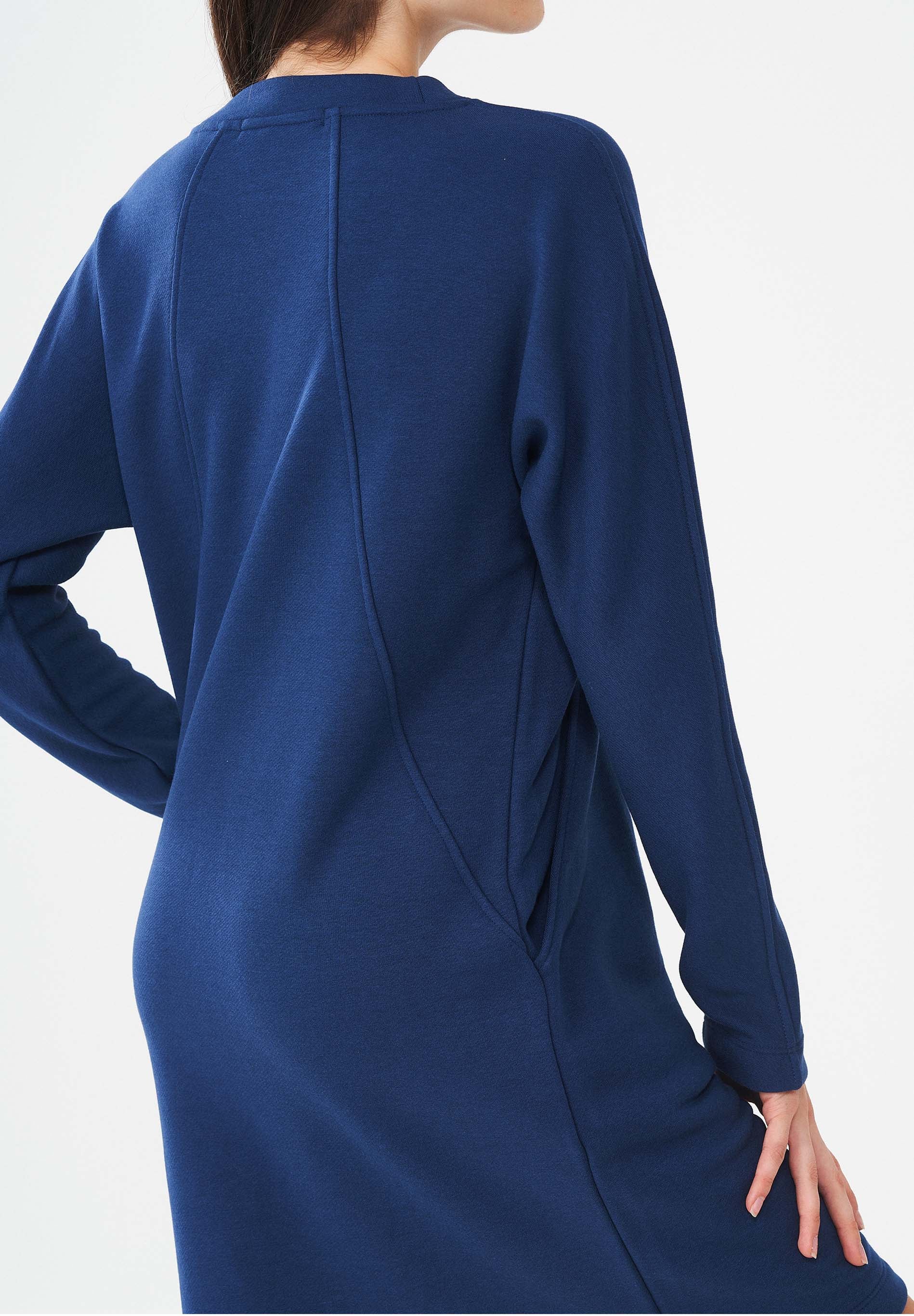 Sweatkleid aus Bio-Baumwolle & Modal mit recyceltem Polyester