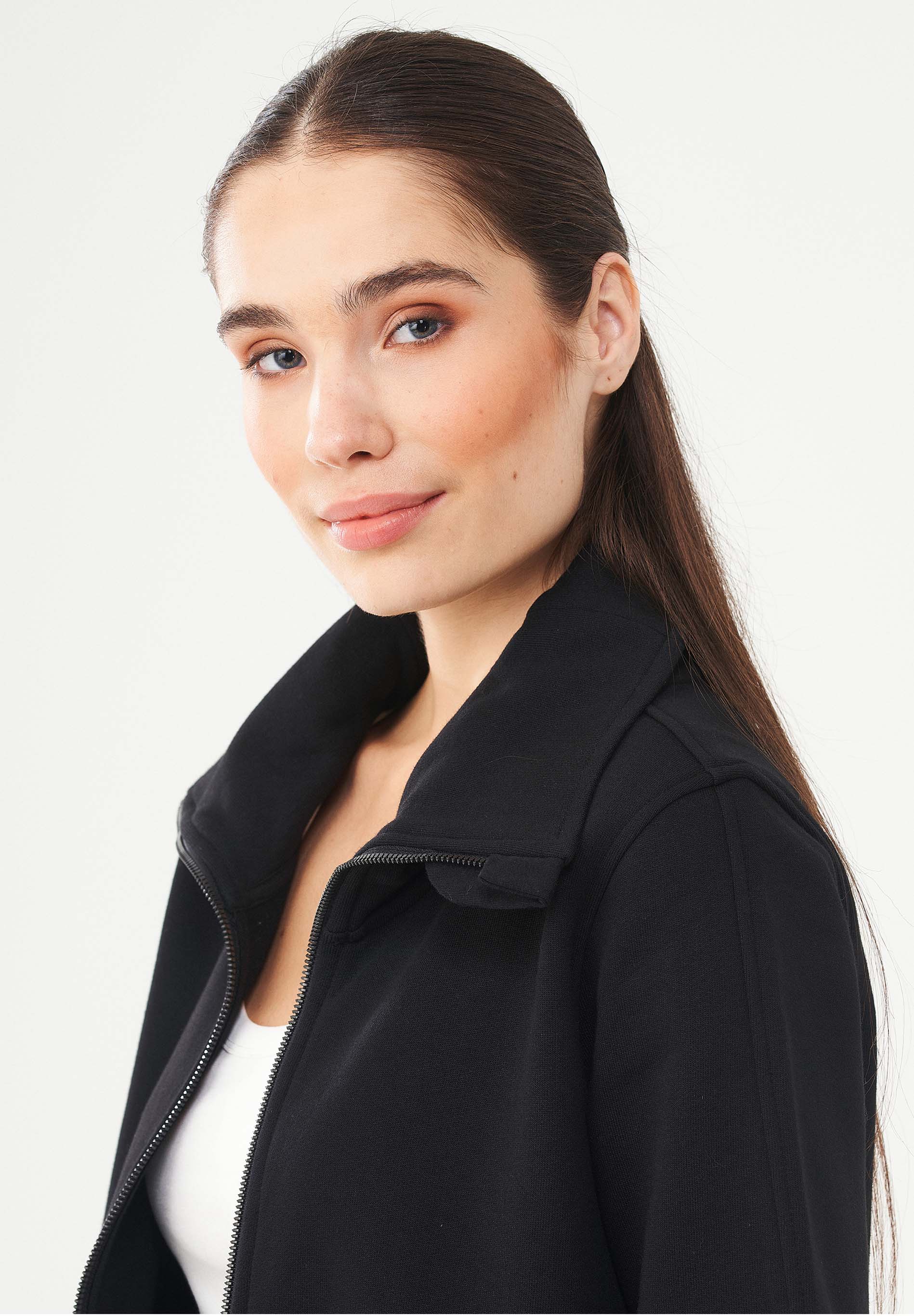 Sweatjacke aus Bio-Baumwolle