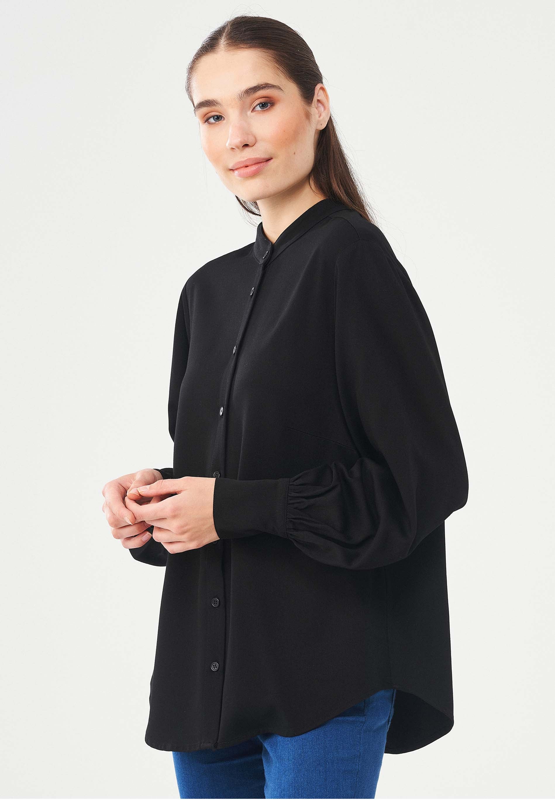 Bluse aus LENZING™ ECOVERO™ Viskose