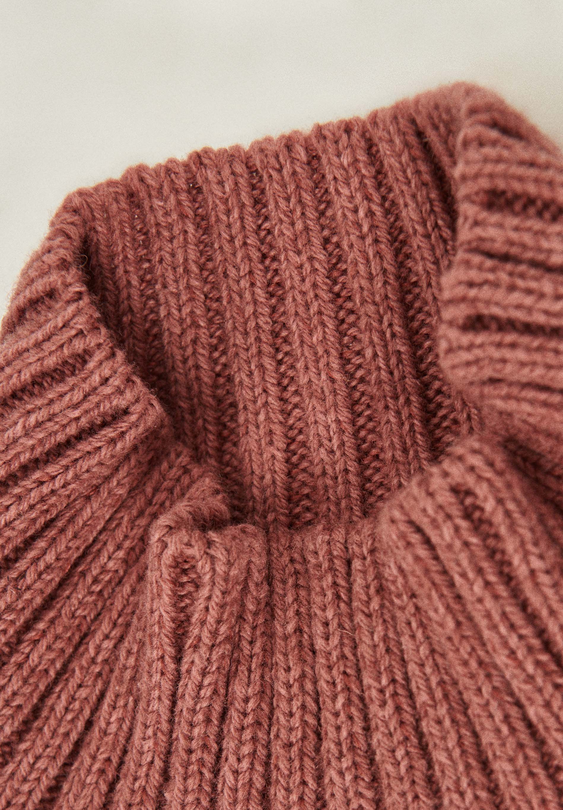Stehkragenpullover aus Bio-Merinowolle und Bio-Baumwolle