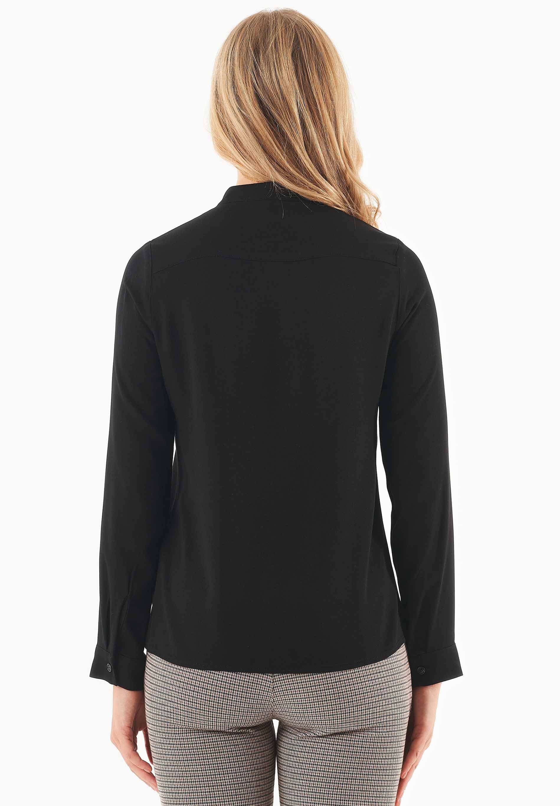 Bluse aus LENZING™ ECOVERO™