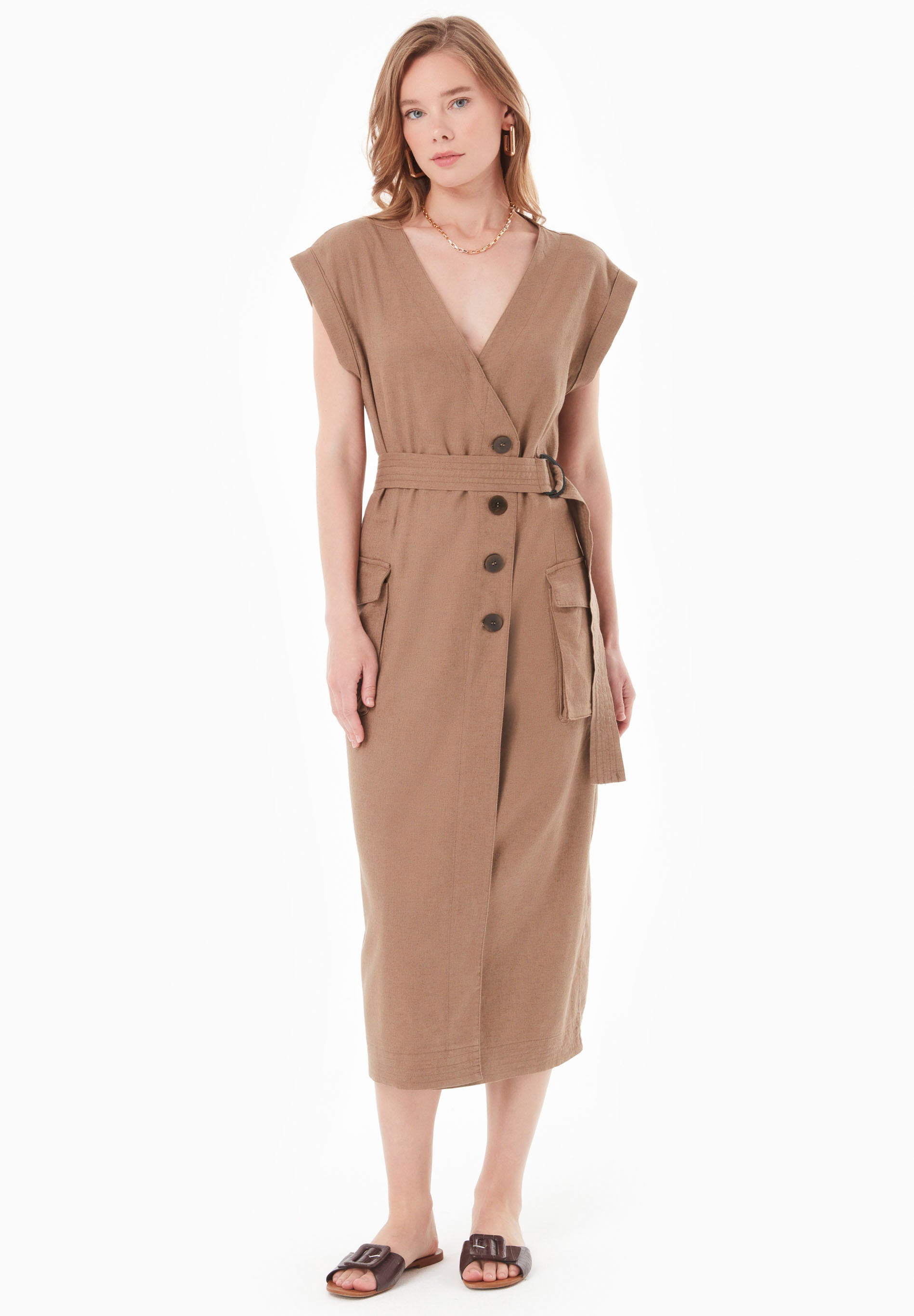 Kleid aus LENZING™ ECOVERO™ und Leinen