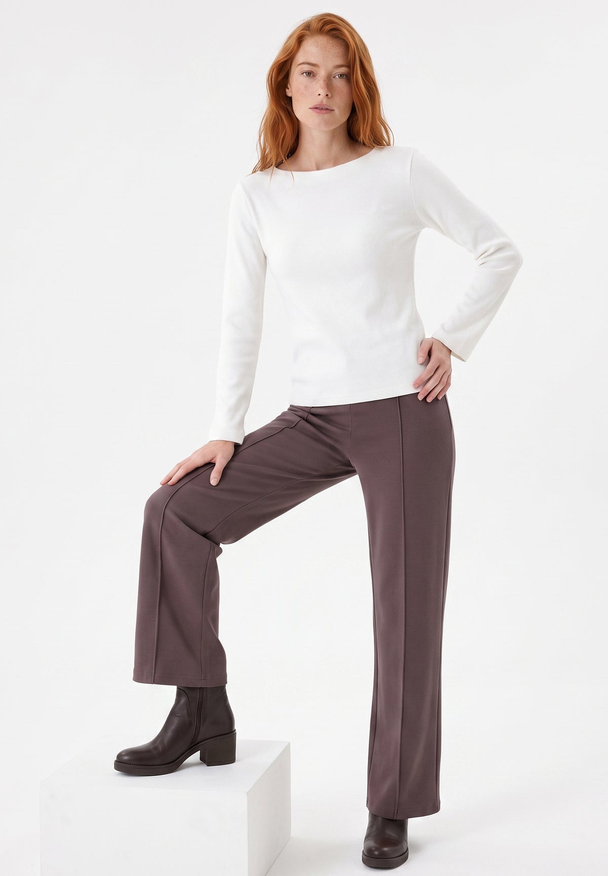 High-Waist-Hose aus ECOVERO™ Viskose und recyceltem Polyamid