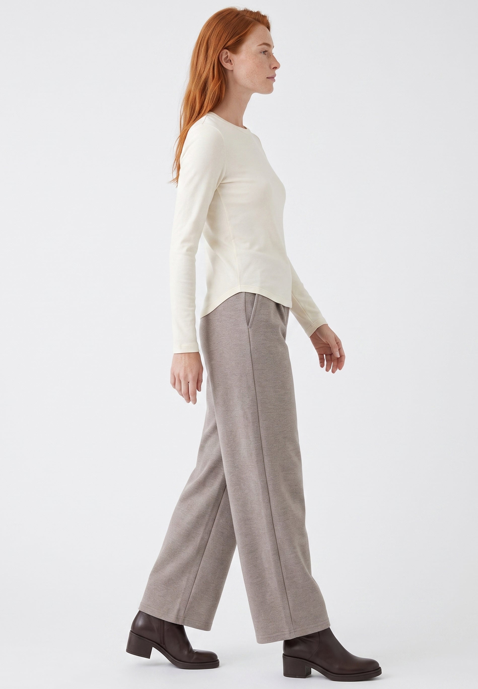 Slim-Fit-Longsleeve aus Bio-Baumwolle