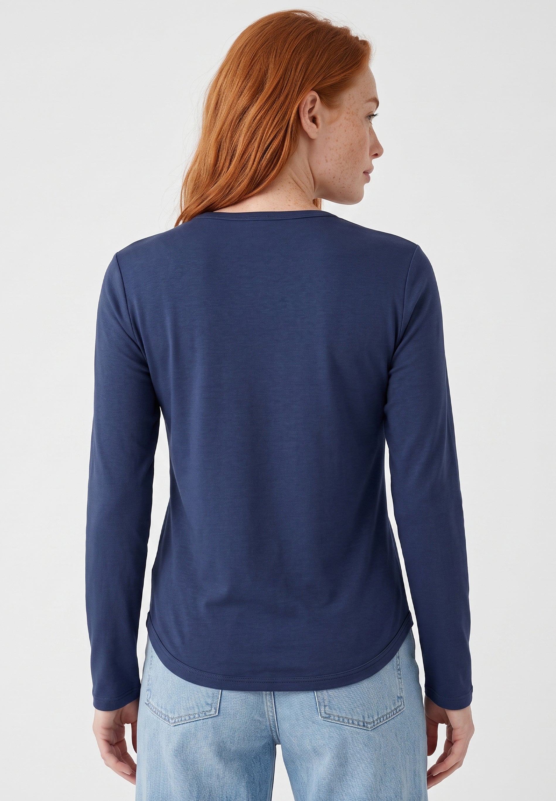 Slim-Fit-Longsleeve aus Bio-Baumwolle