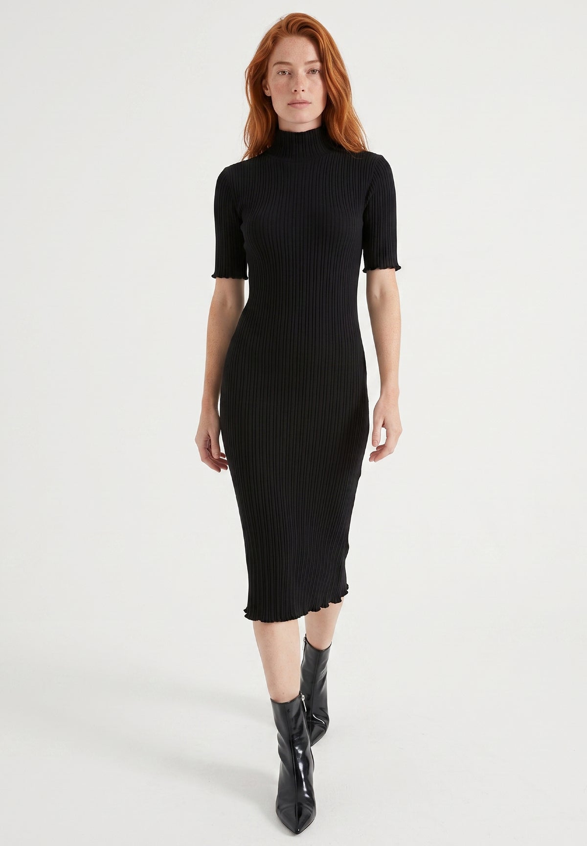 Kleid aus Bio-Baumwolle im Rippstrick