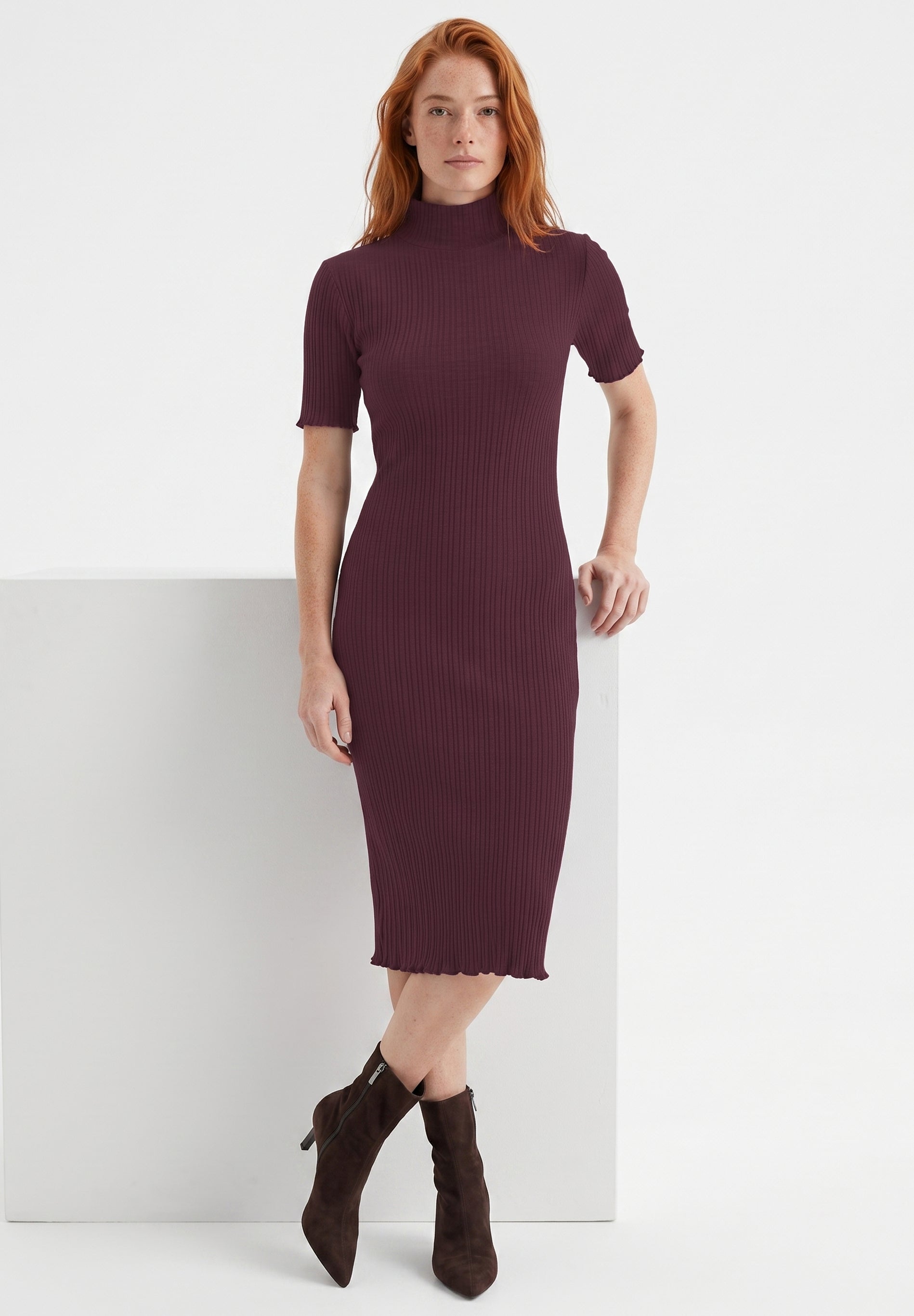 Kleid aus Bio-Baumwolle im Rippstrick