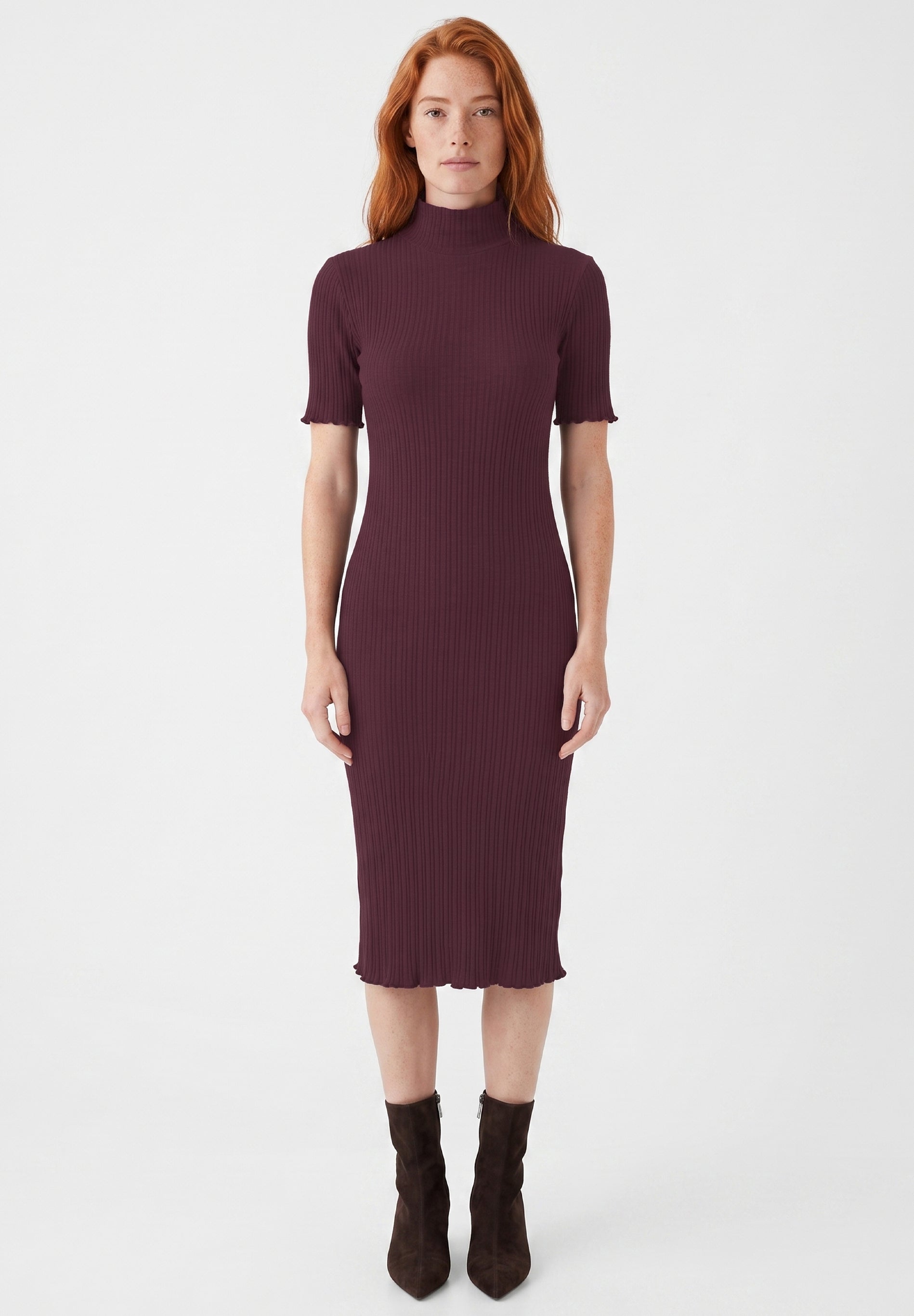 Kleid aus Bio-Baumwolle im Rippstrick