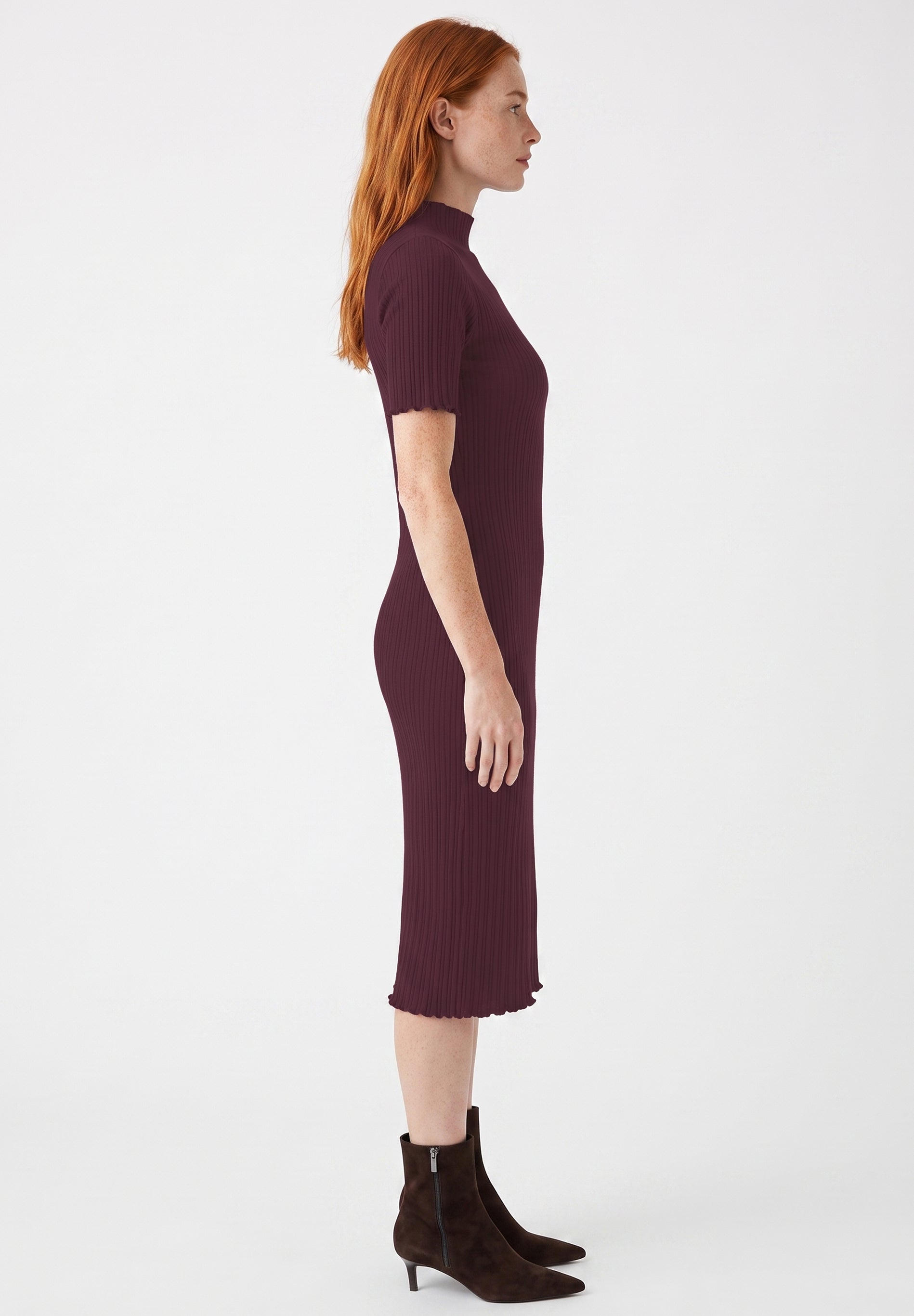 Kleid aus Bio-Baumwolle im Rippstrick