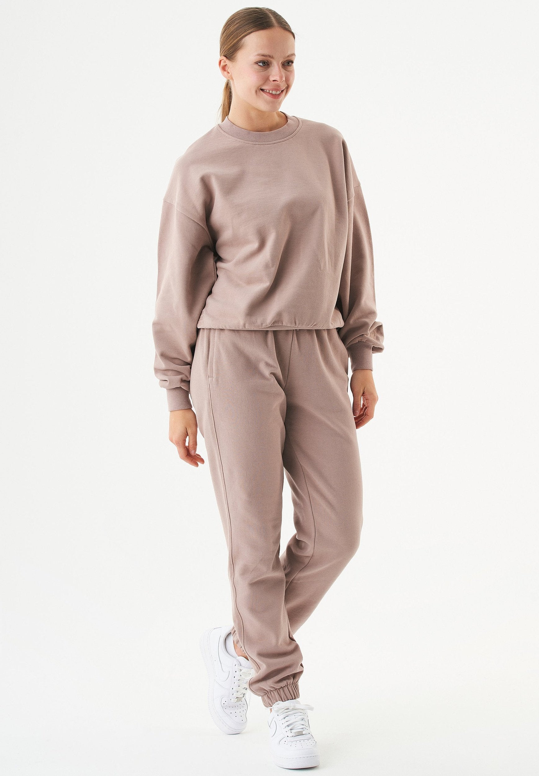 BUKET Soft Touch Sweatshirt aus Bio-Baumwolle