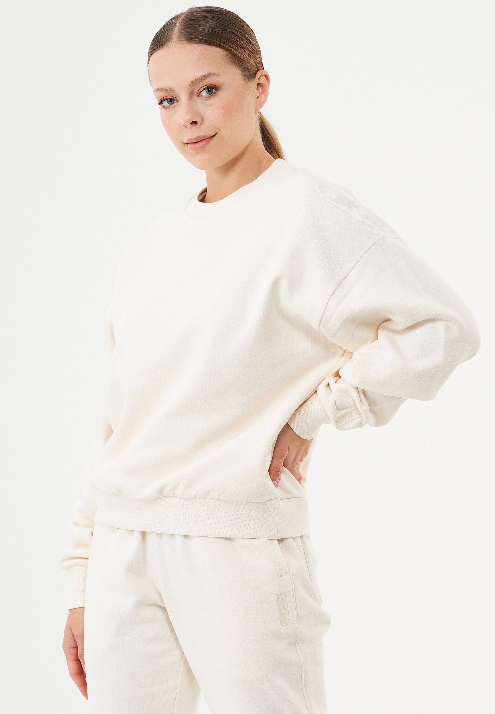 BUKET Soft Touch Sweatshirt aus Bio-Baumwolle