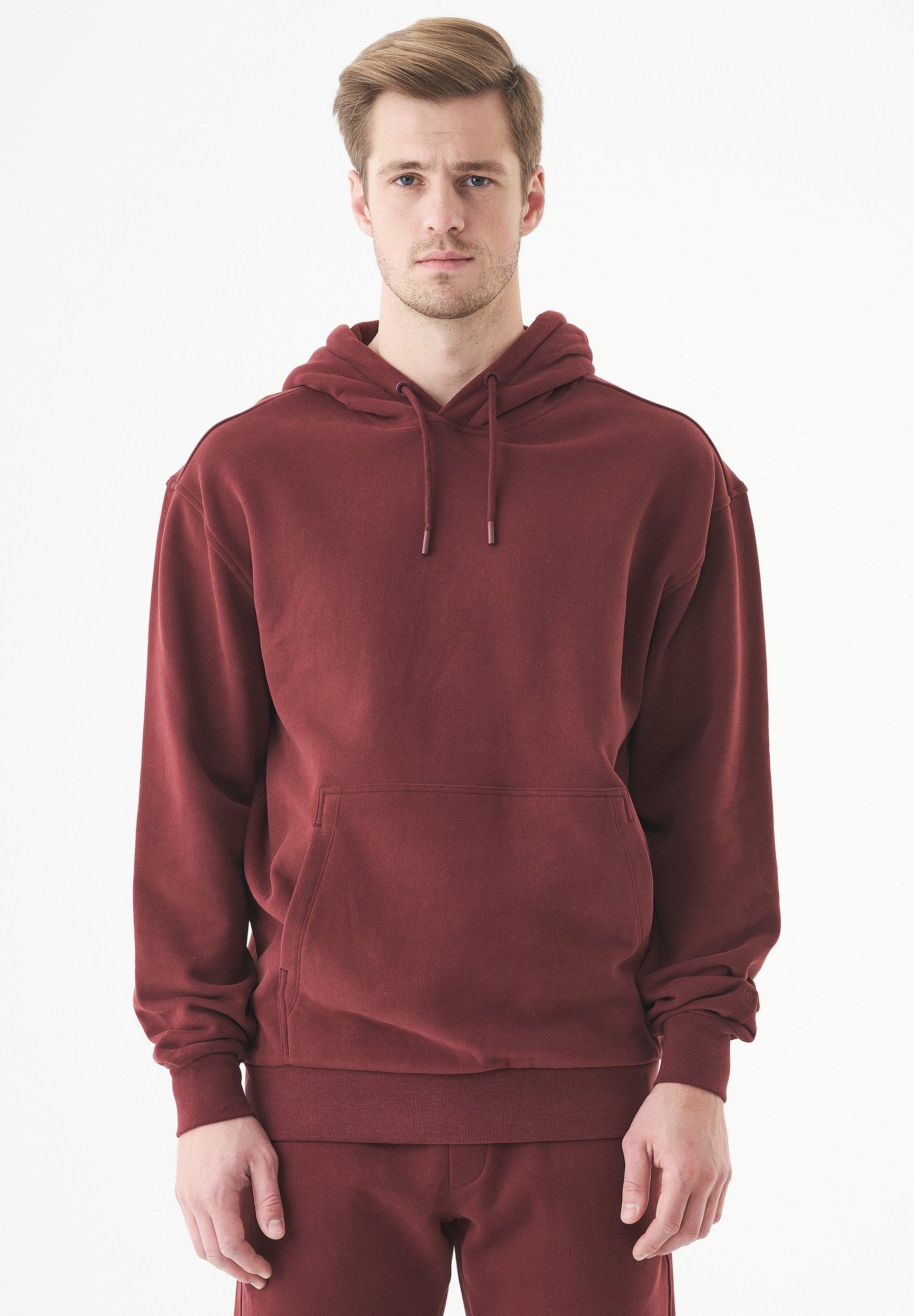 ESSENTIALS HALKI | Unisex Soft Touch Hoodie aus Bio-Baumwolle