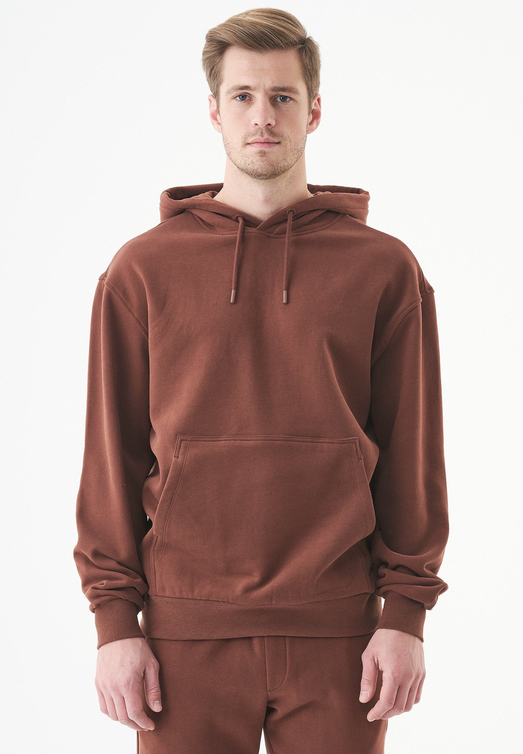 ESSENTIALS HALKI | Unisex Soft Touch Hoodie aus Bio-Baumwolle