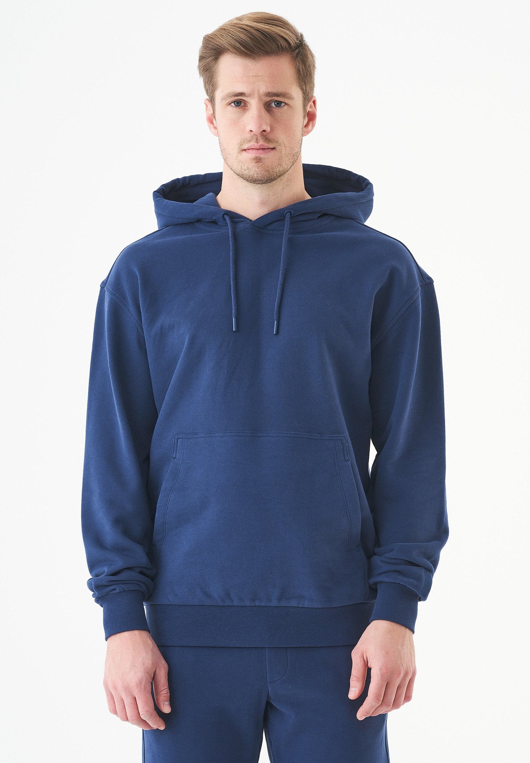 ESSENTIALS HALKI | Unisex Soft Touch Hoodie aus Bio-Baumwolle