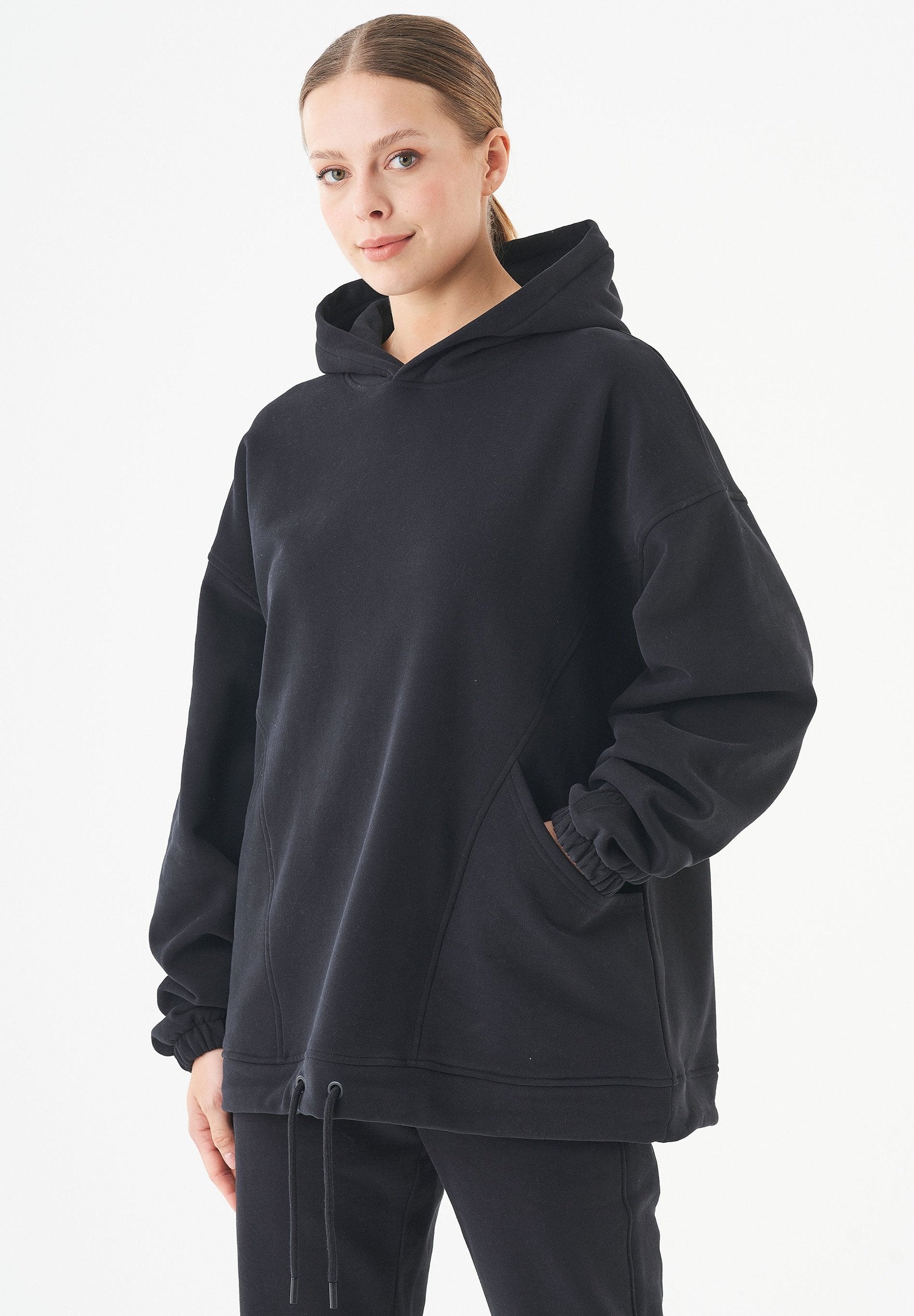 HANDE- Soft Touch Oversize Hoodie aus Bio-Baumwolle