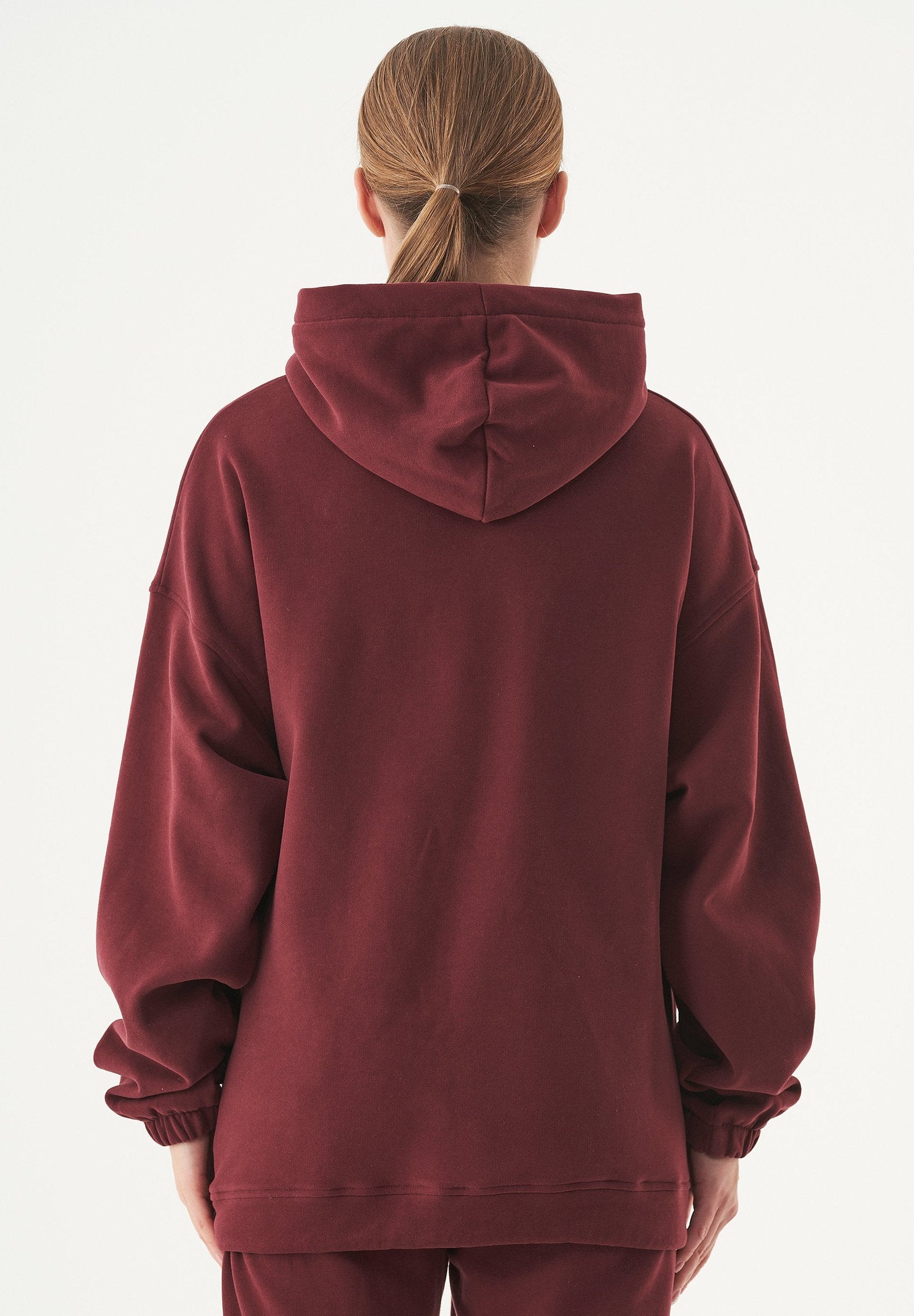 ESSENTIALS-HANDE- Soft Touch Oversize Hoodie aus Bio-Baumwolle