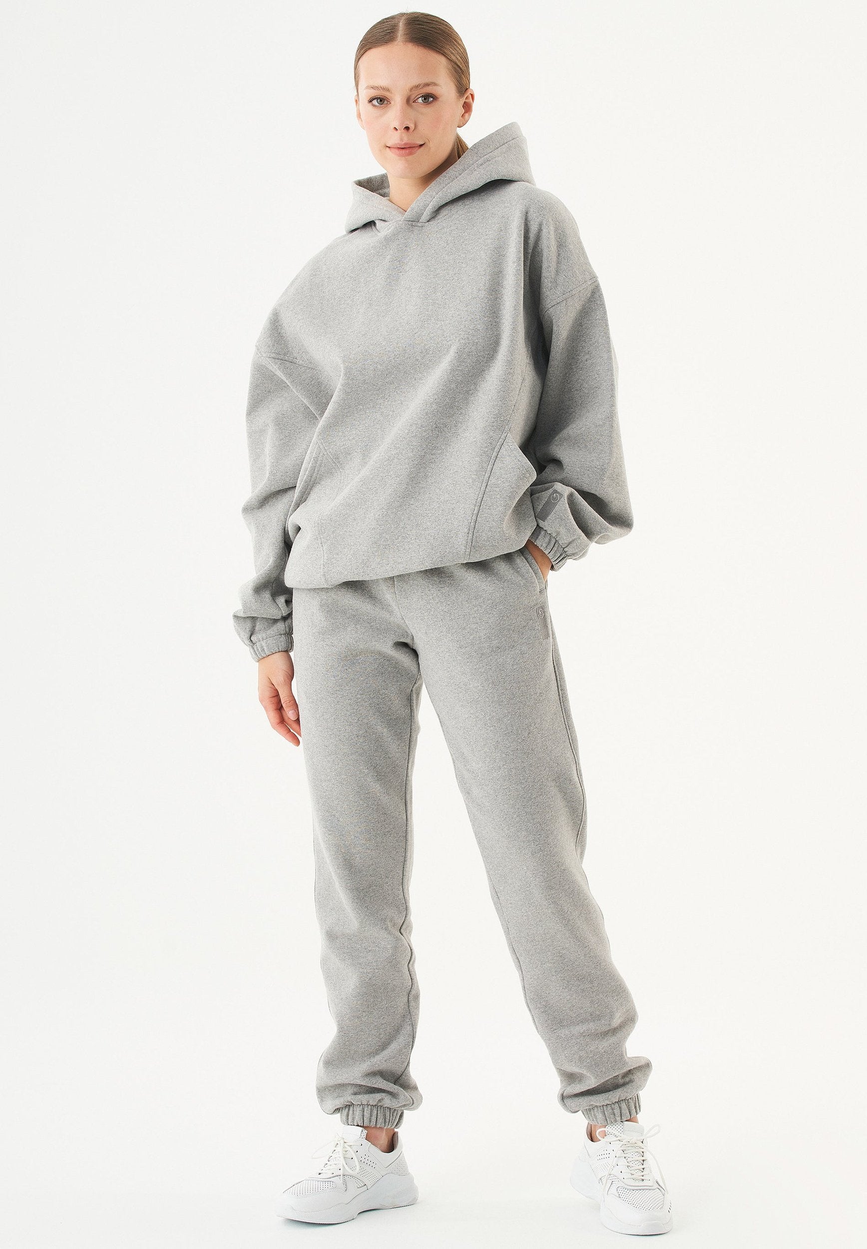 HANDE- Soft Touch Oversize Hoodie aus Bio-Baumwolle