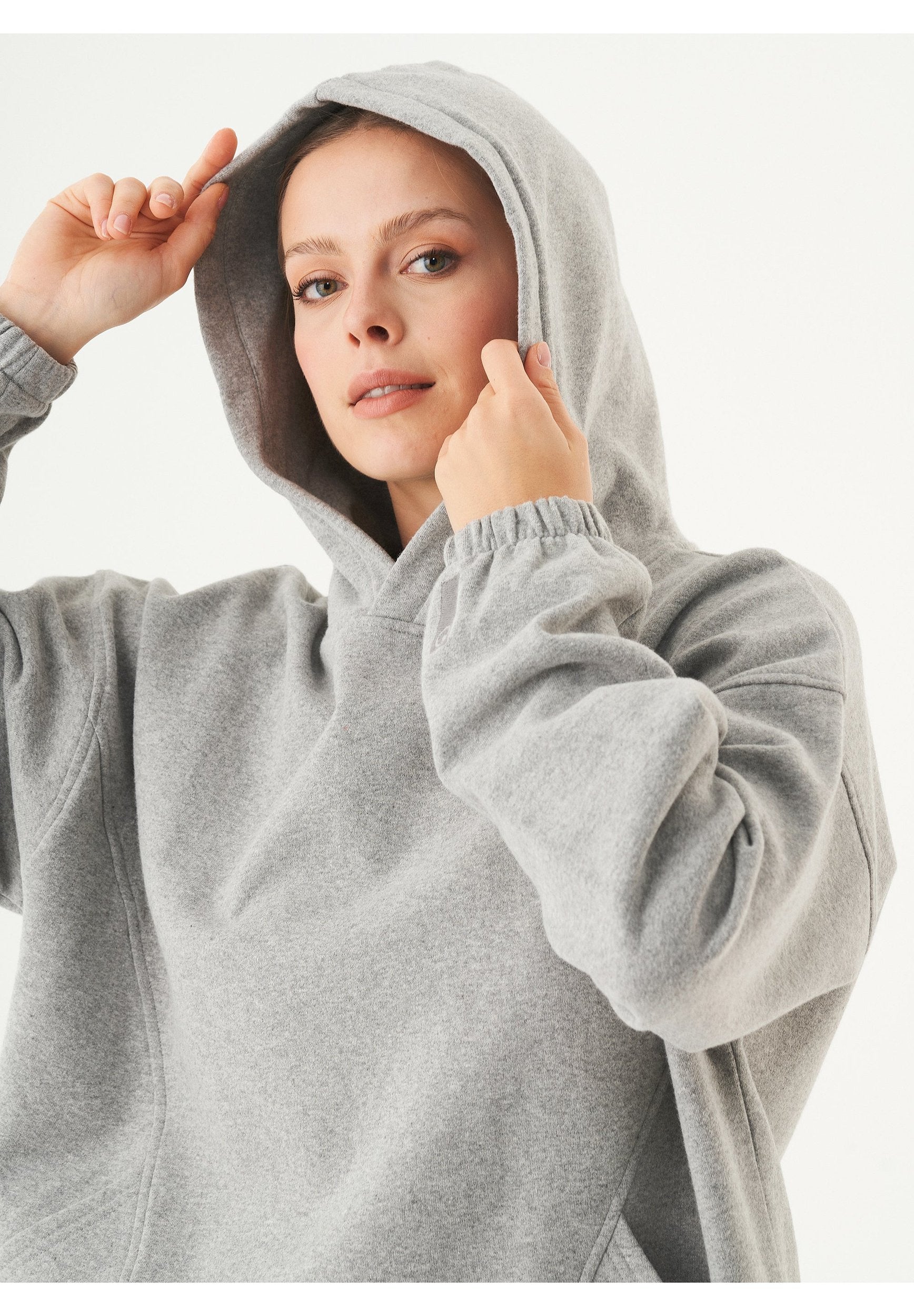 HANDE- Soft Touch Oversize Hoodie aus Bio-Baumwolle