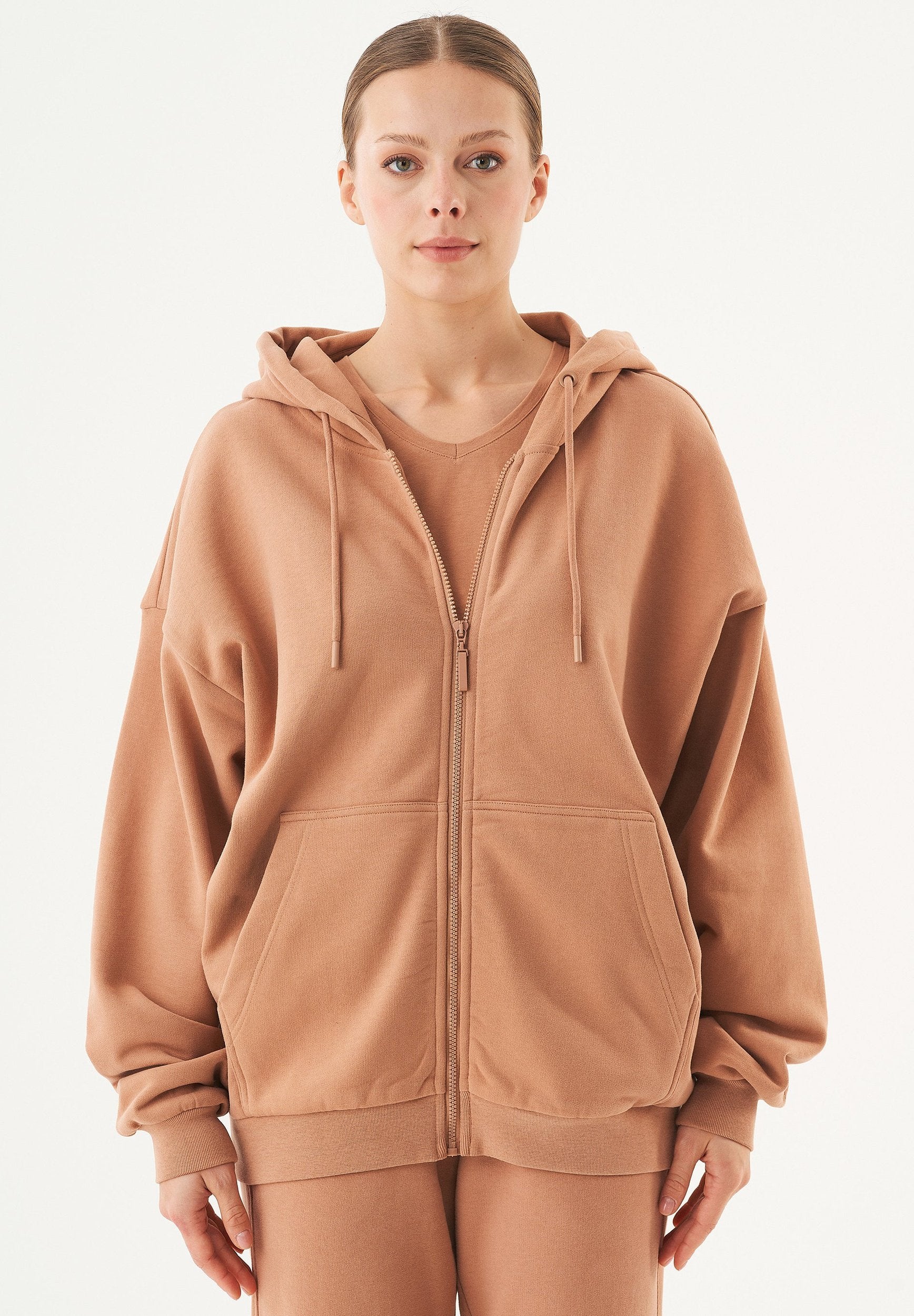 JALE Soft Touch Sweatjacke aus Bio-Baumwolle