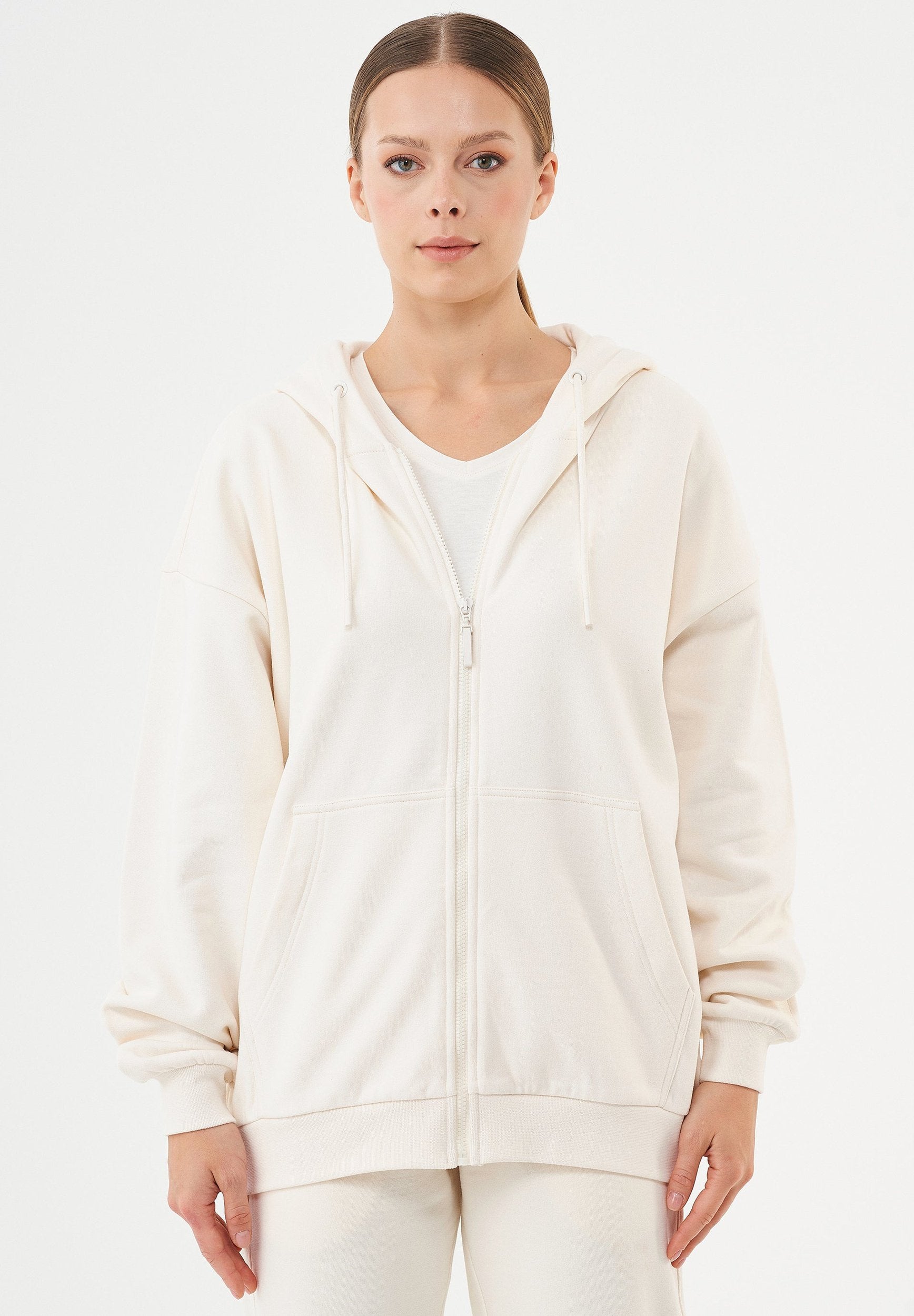 JALE Soft Touch Sweatjacke aus Bio-Baumwolle