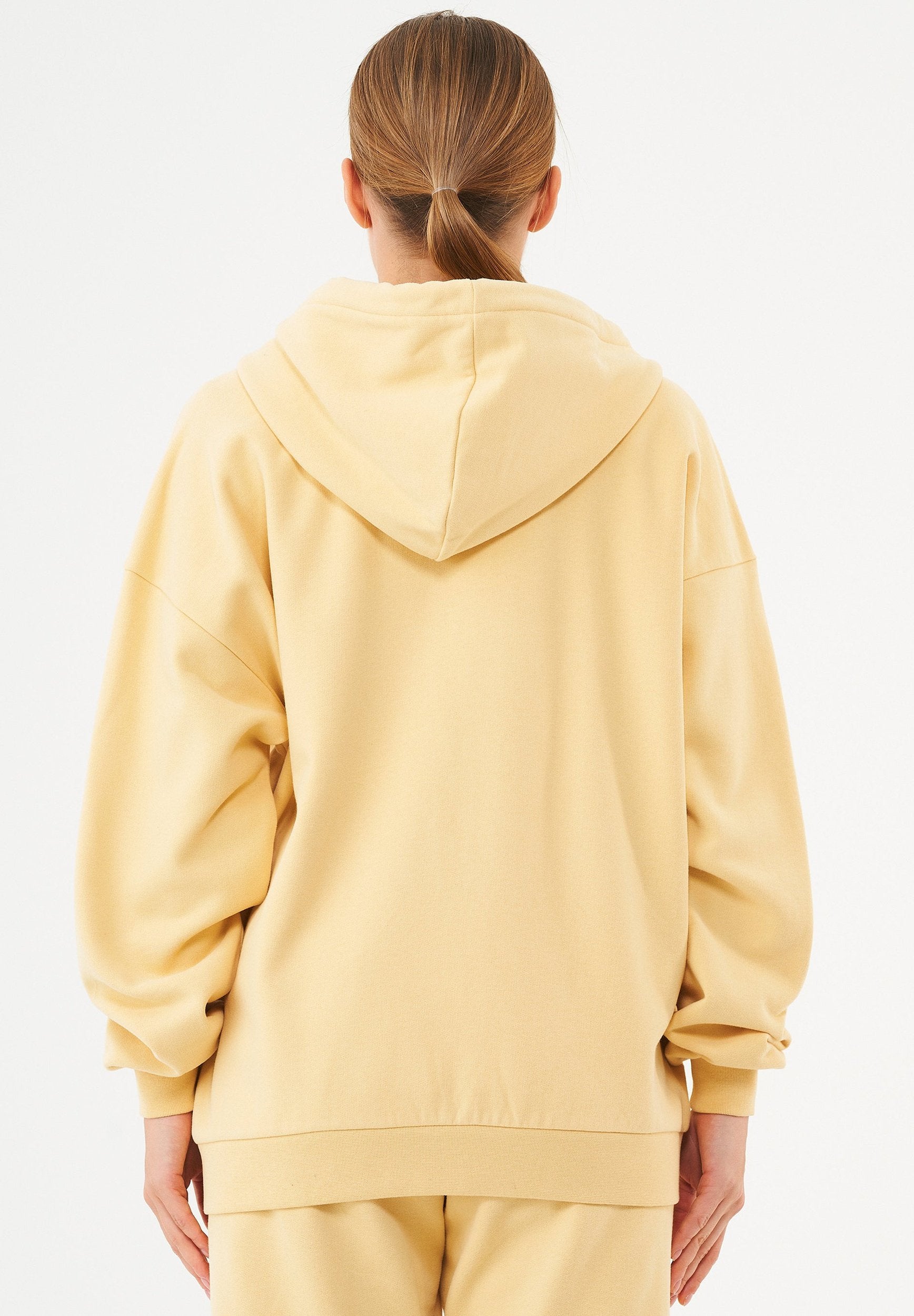 ESSENTIALS-JALE- Soft Touch Sweatjacke aus Bio-Baumwolle