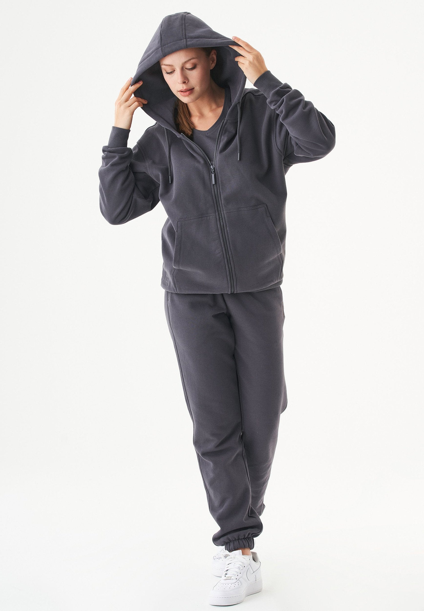 JUNDA Unisex Soft Touch Sweatjacke aus Bio-Baumwolle