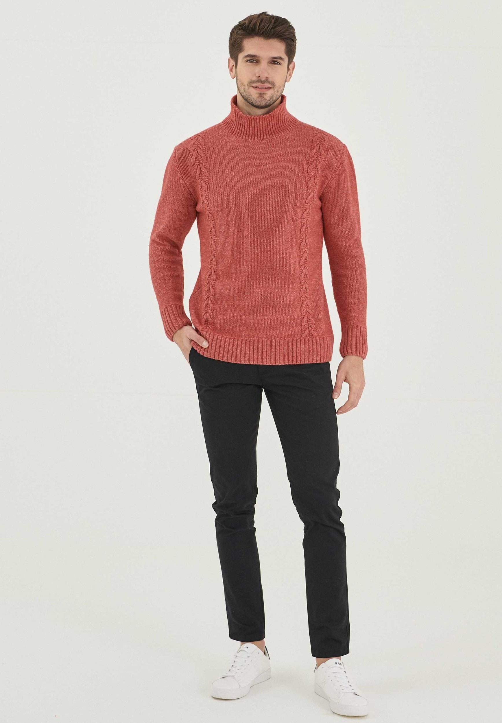 Rollkragenpullover aus Bio-Merinowolle und Bio-Baumwolle