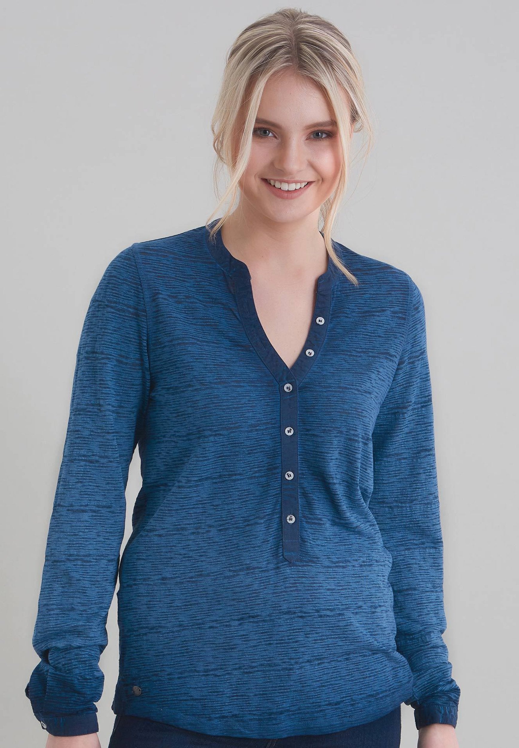 Damen Langarmshirt mit Knopfleiste und Halsblende aus Bio-Baumwolle WOR6016 Indigo
