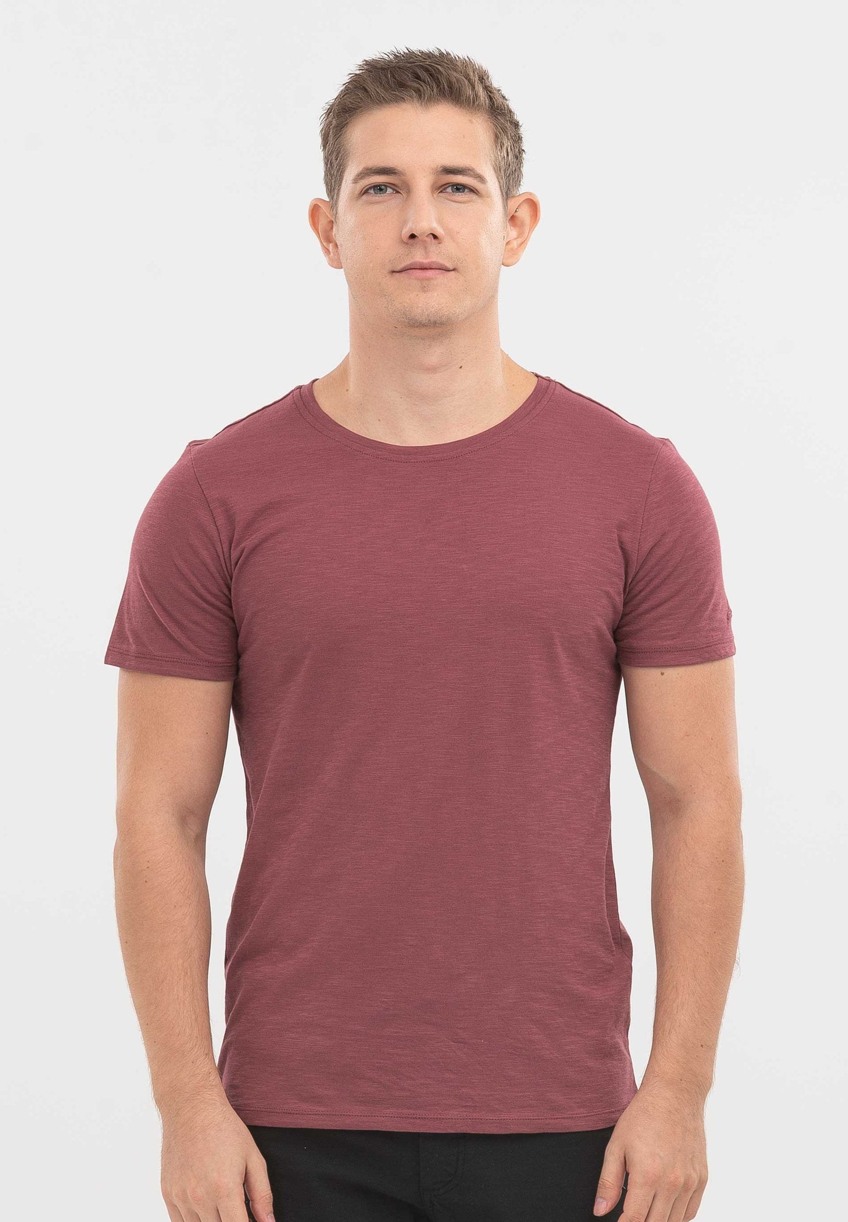 Basic T-Shirt aus Bio-Baumwolle