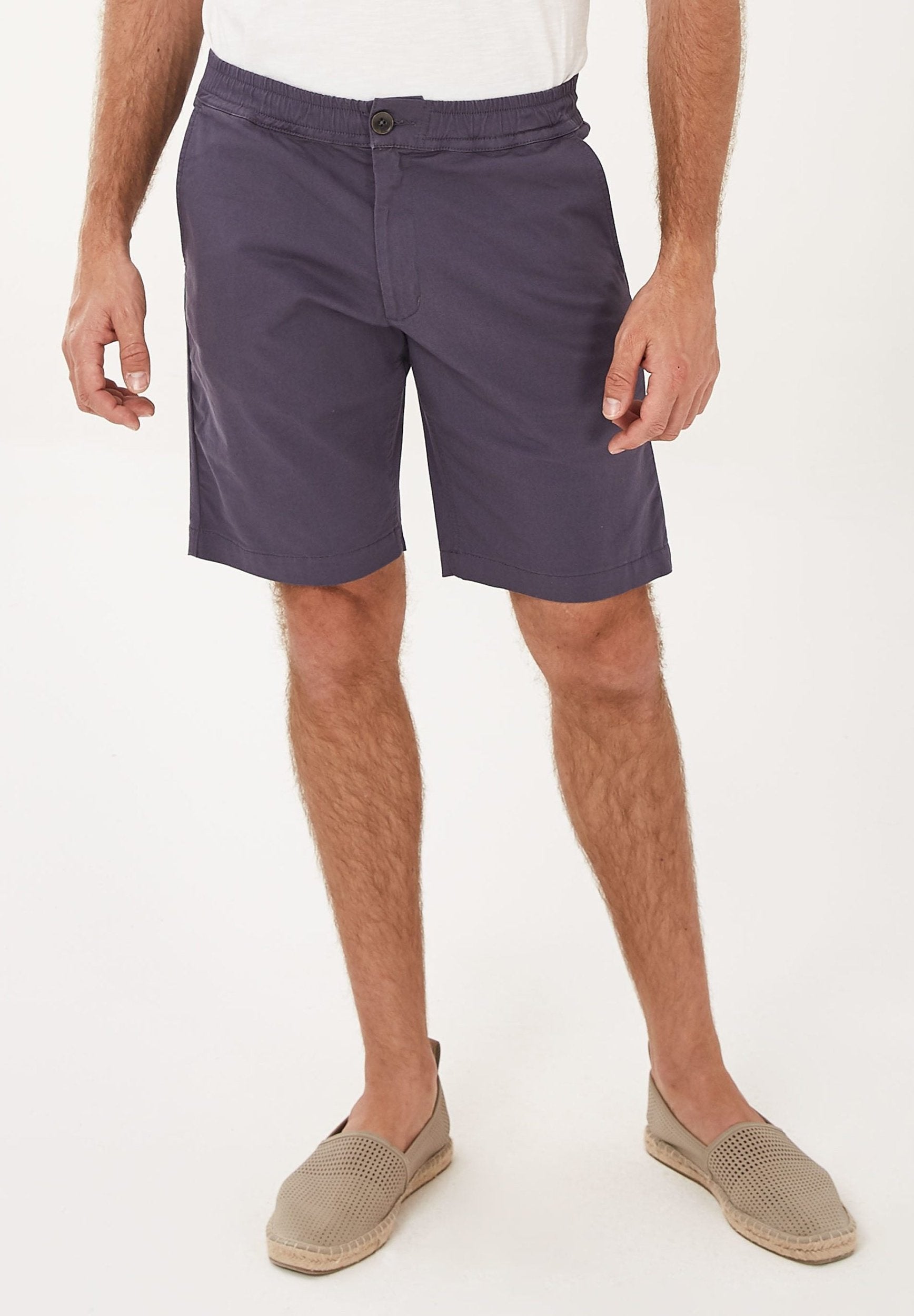 Chino-Shorts aus Bio-Baumwolle mit elastischem Bund | Nachhaltige Herrenmode
