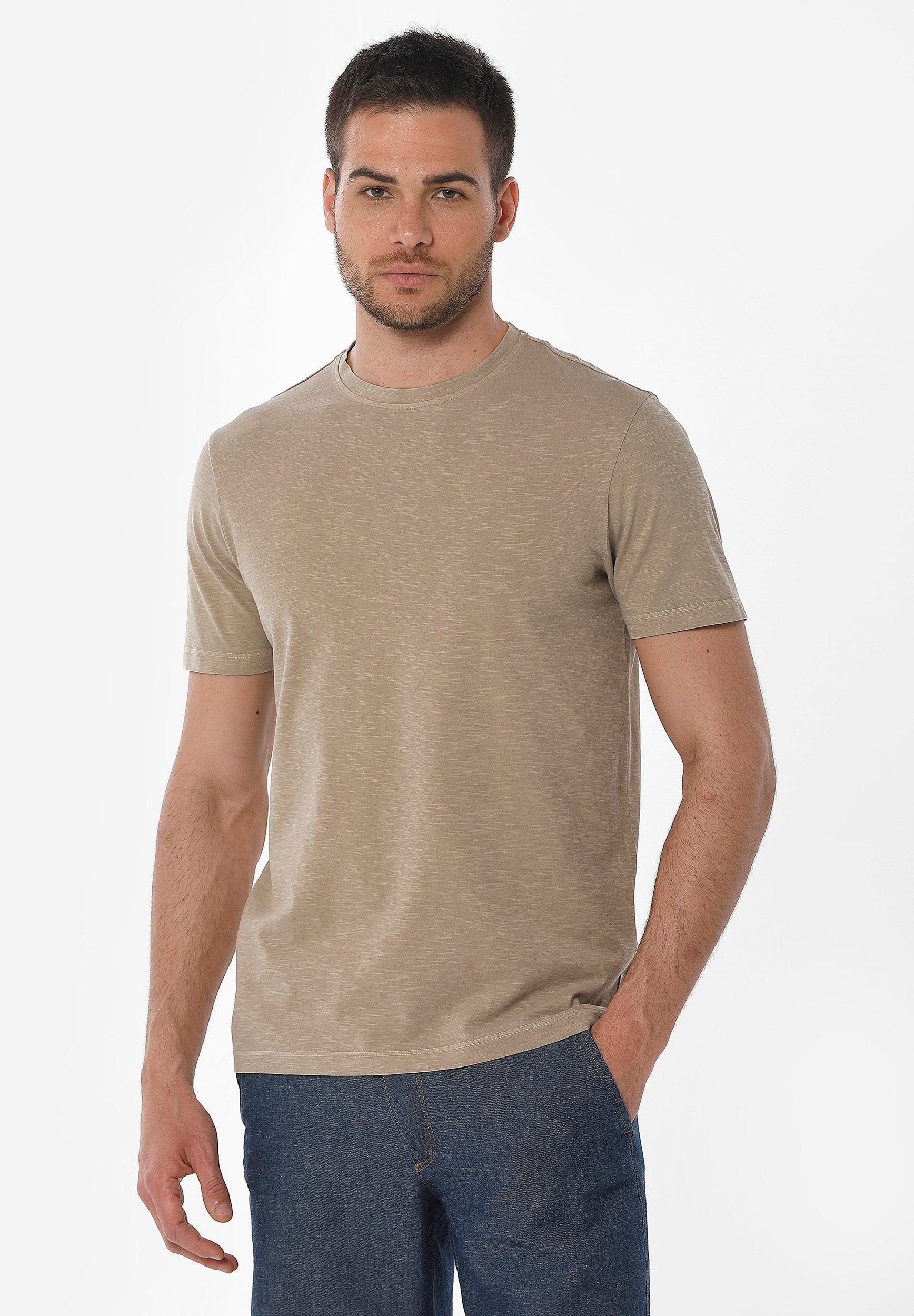 Natural Garment Dyed T-Shirt aus Bio-Baumwolle