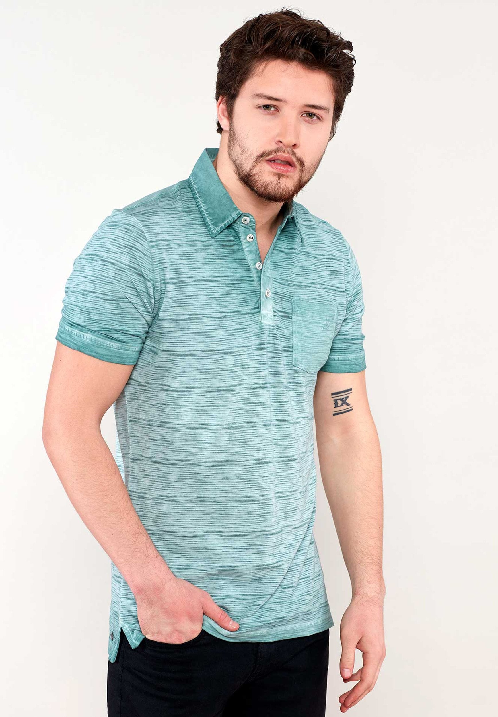 Garment Dyed Poloshirt aus Bio-Baumwolle mit Brusttasche