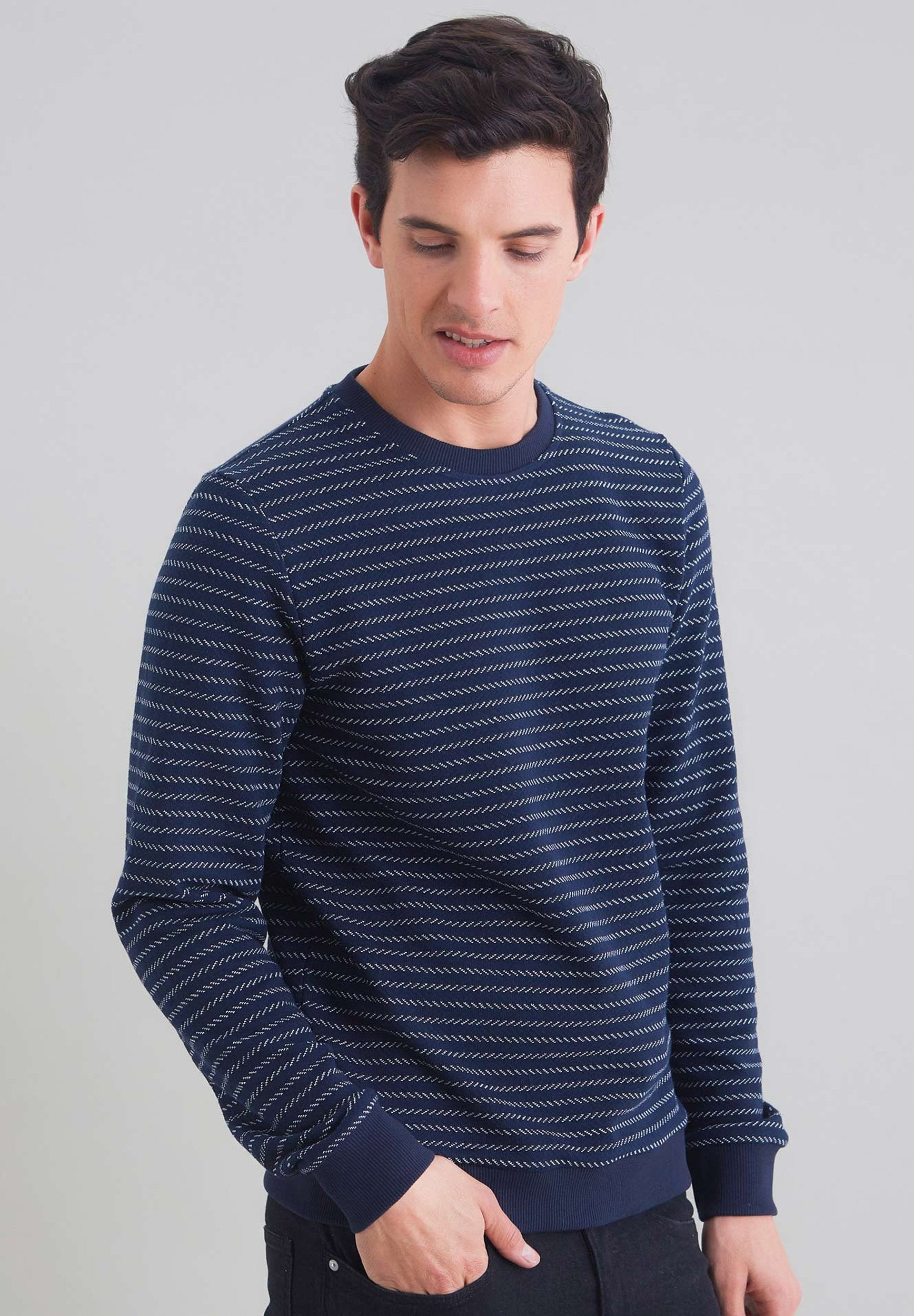 Basic Ringel Sweatshirt aus Bio-Baumwolle