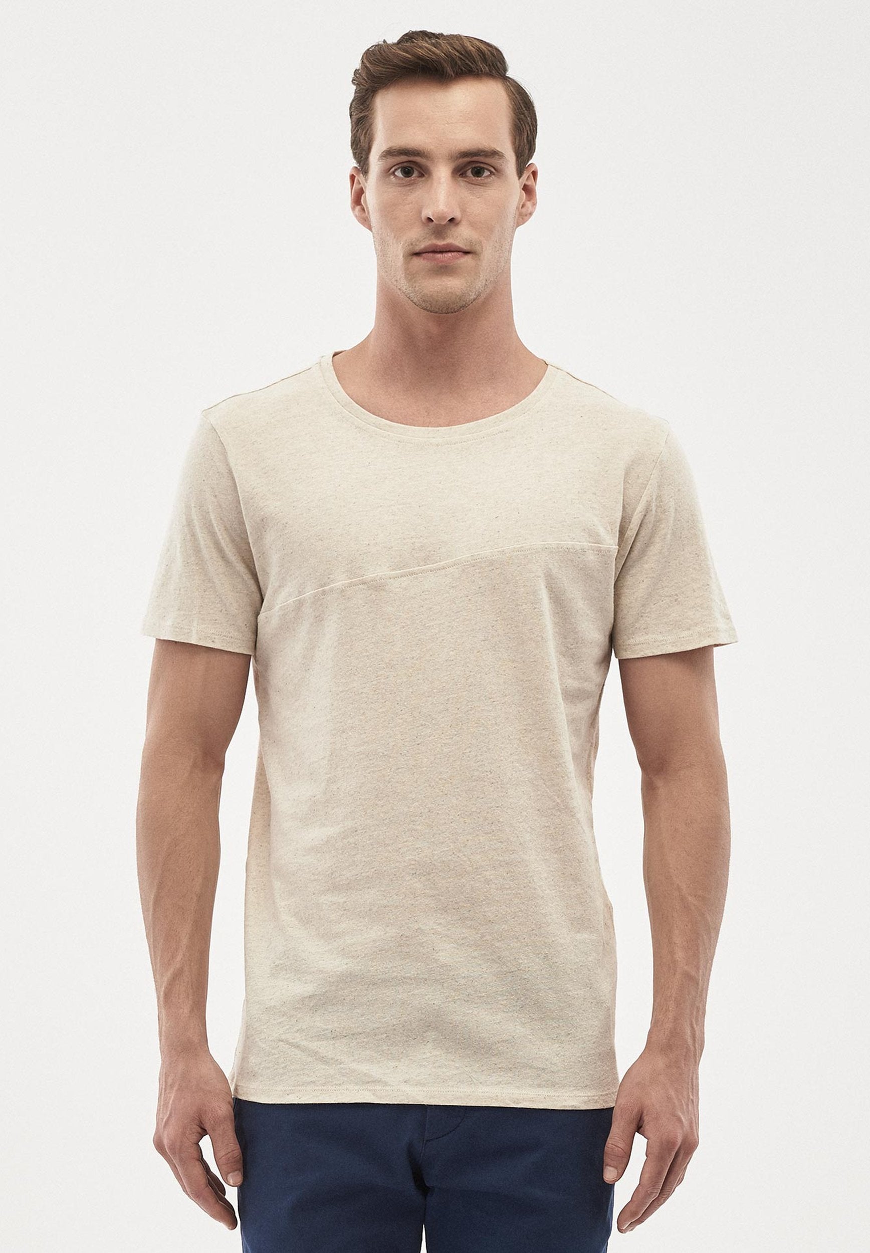 T-Shirt aus Leinen-Bio-Baumwolle-Mix mit asymmetrischem Schnitt
