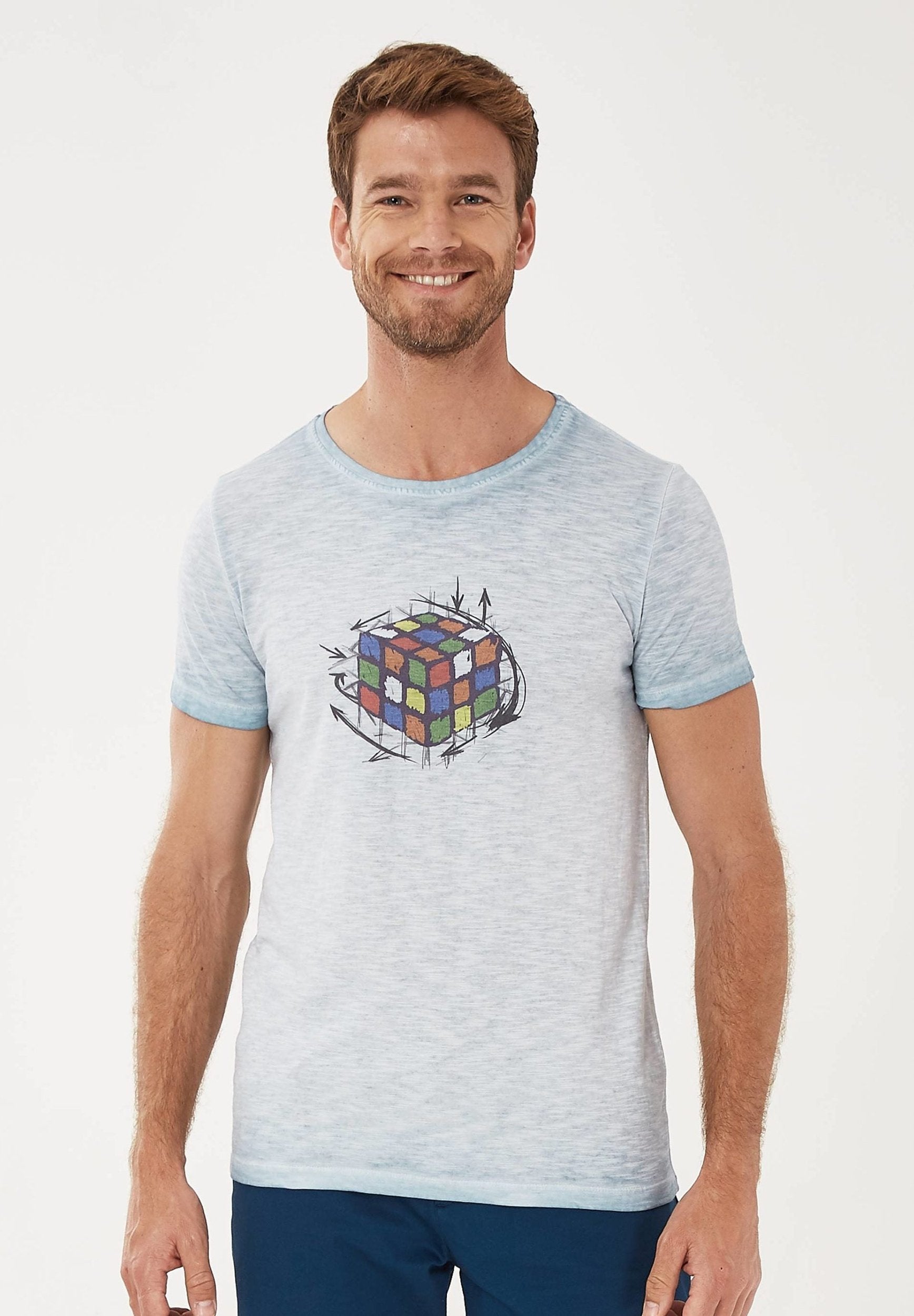 Garment Dyed T-Shirt aus Bio-Baumwolle mit Rubik's Cube-Print | Nachhaltige Herrenmode