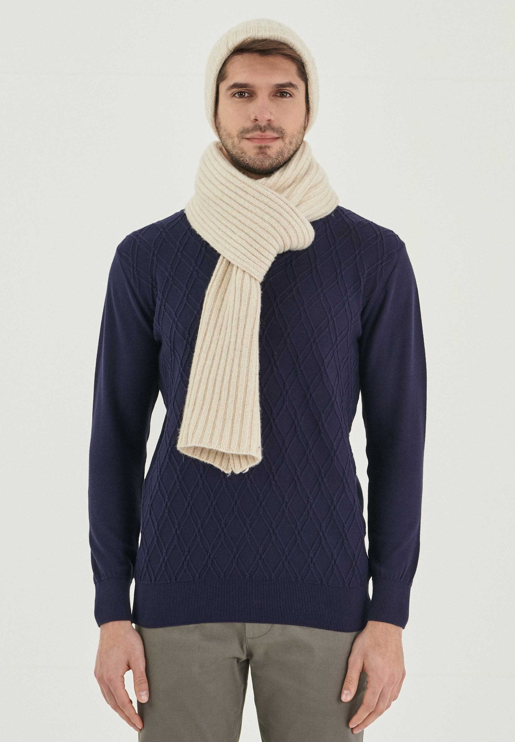 Unisex Strickschal aus Bio-Merinowolle und Bio-Baumwolle