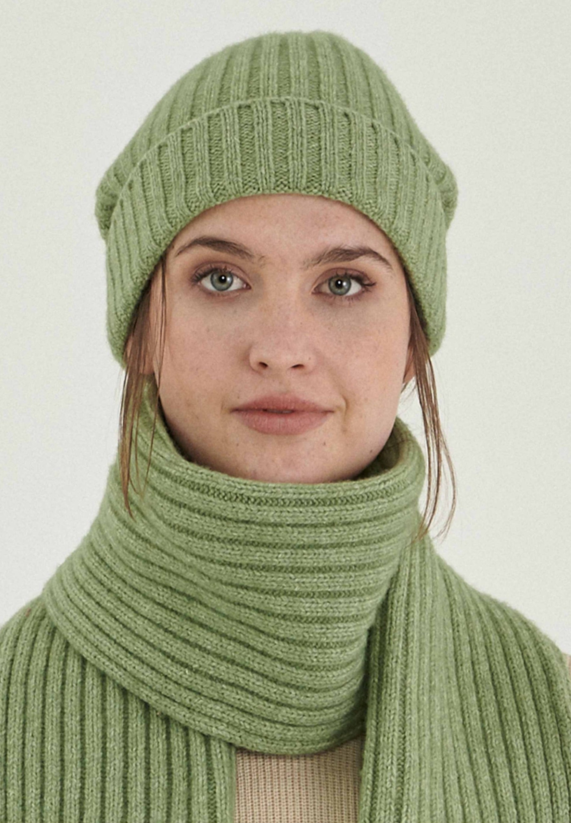Unisex Strick-Beanie aus Bio-Merinowolle und Bio-Baumwolle