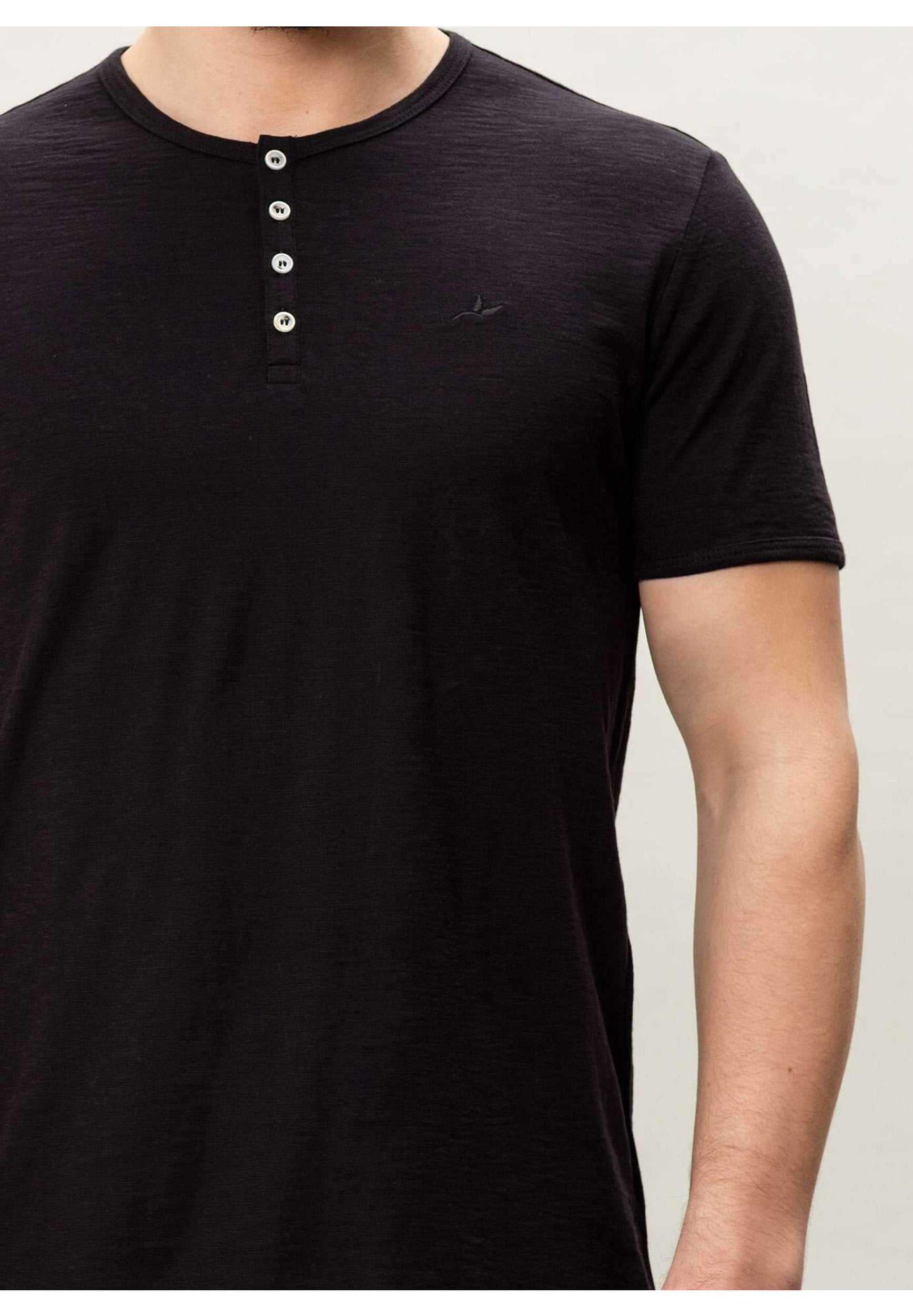 Henley T-Shirt aus Bio-Baumwolle