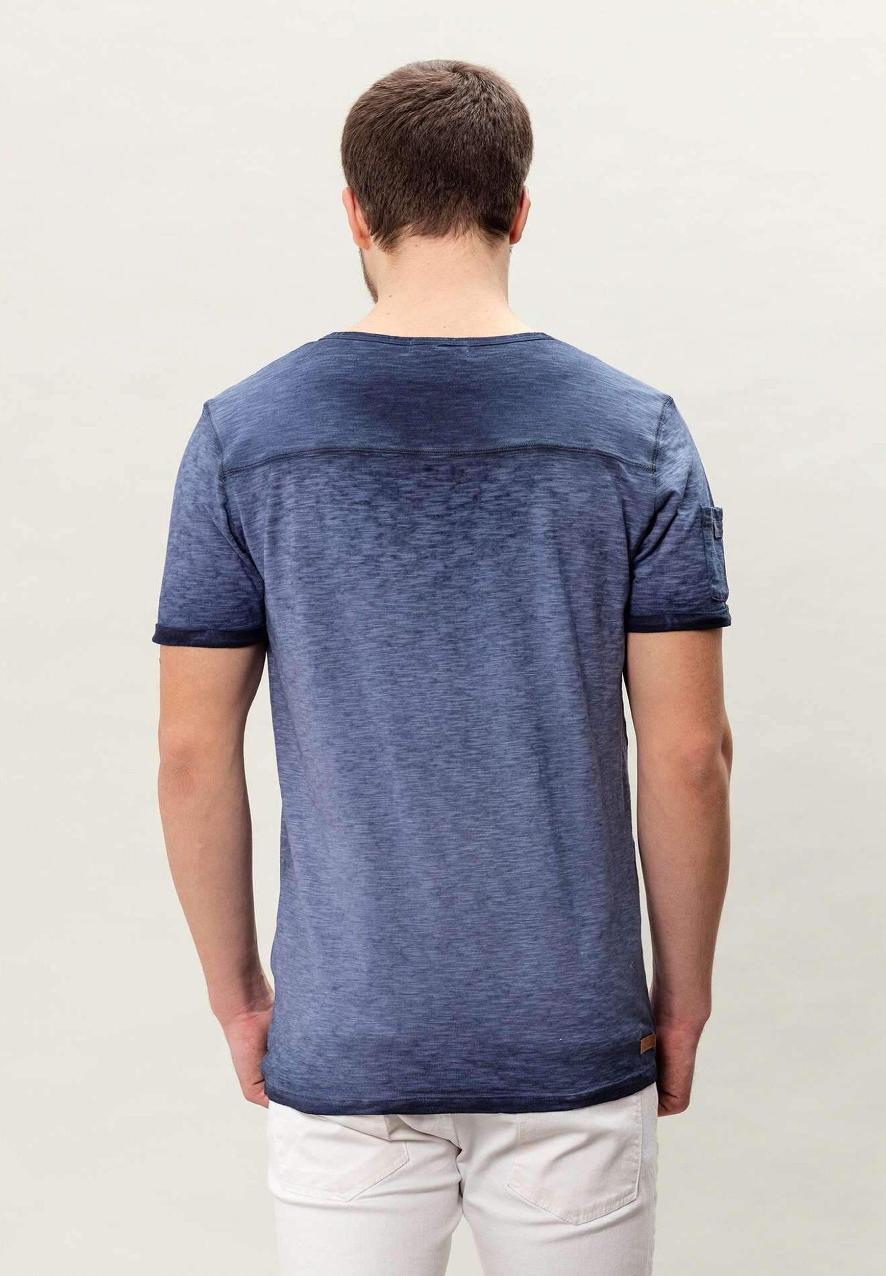 Henley T-Shirt aus Bio-Baumwolle mit Brusttasche