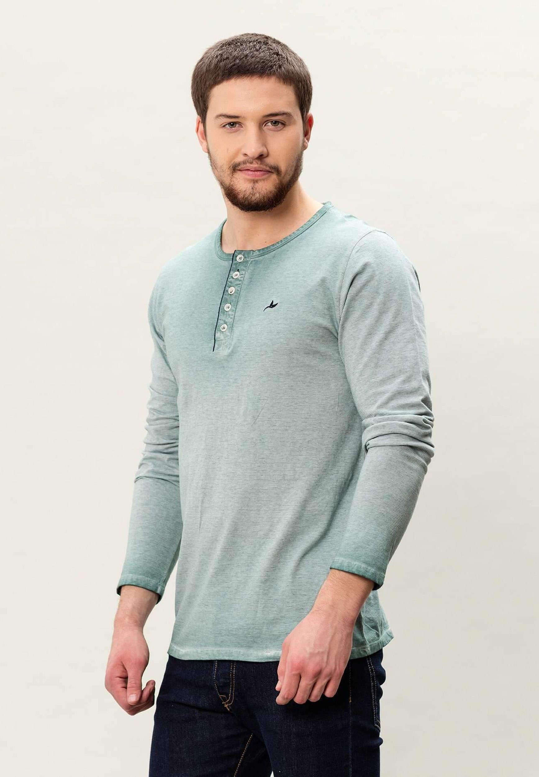 Garment Dyed Langarm-Henleyshirt aus Bio-Baumwolle