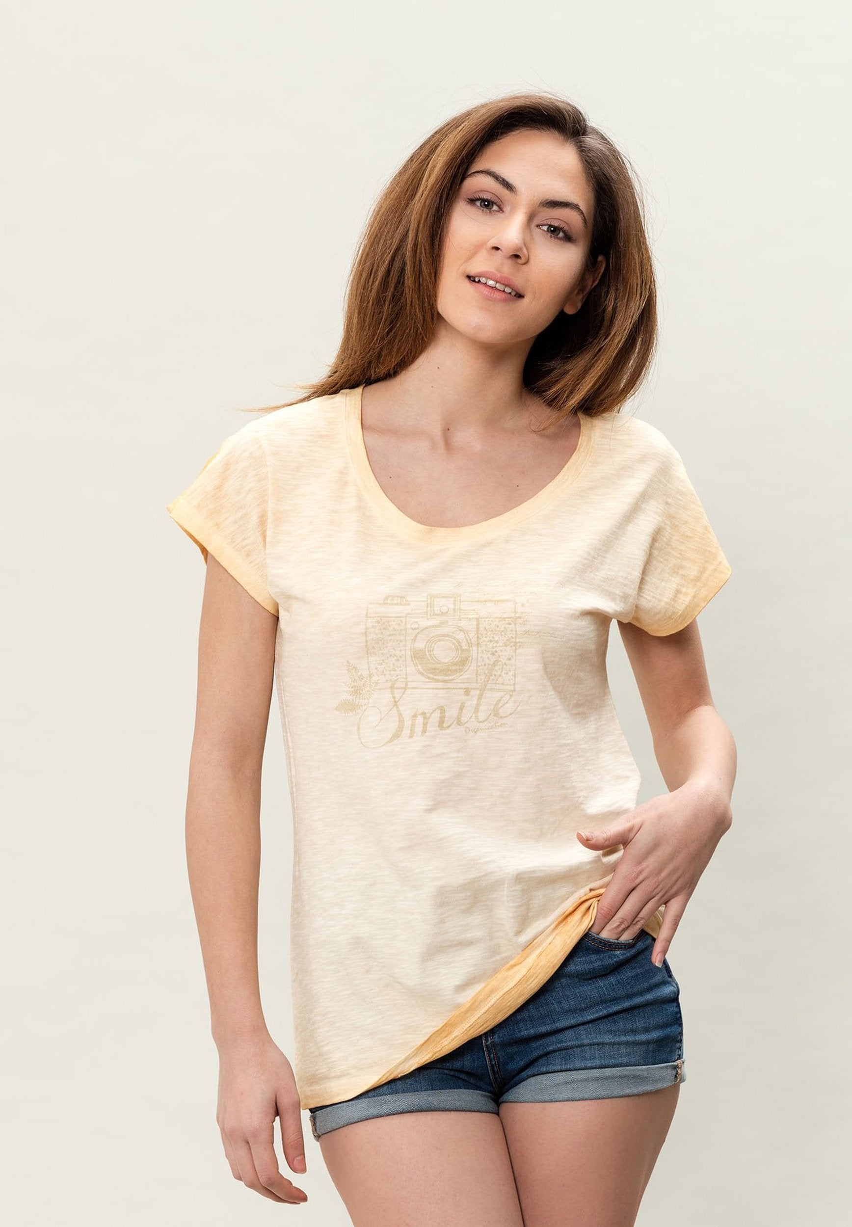 Damen T-Shirt aus Bio-Baumwolle mit Cold Pigment Dye-Effekt