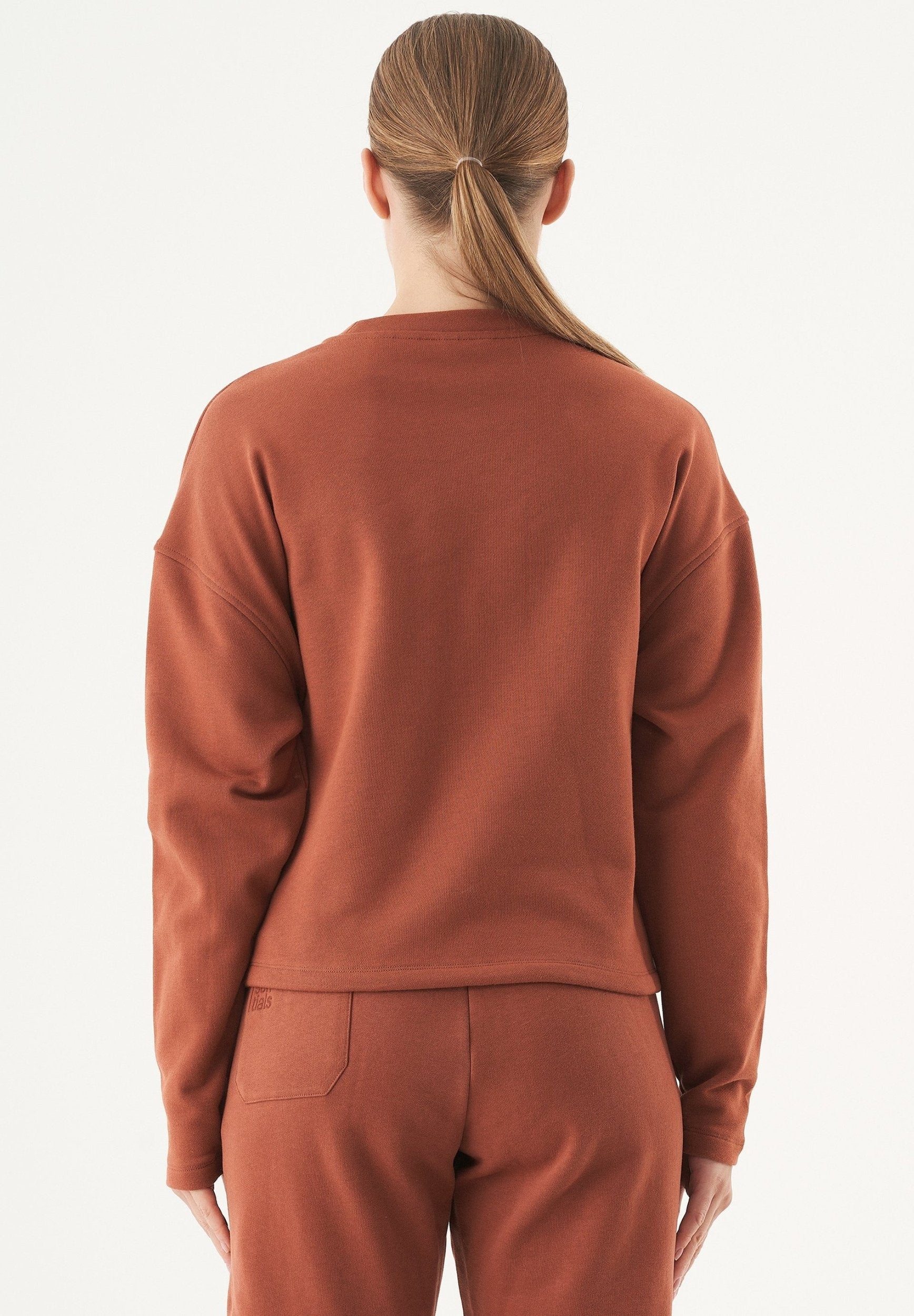 ESSENTIALS-SEDA- Sweatshirt aus Bio-Baumwolle