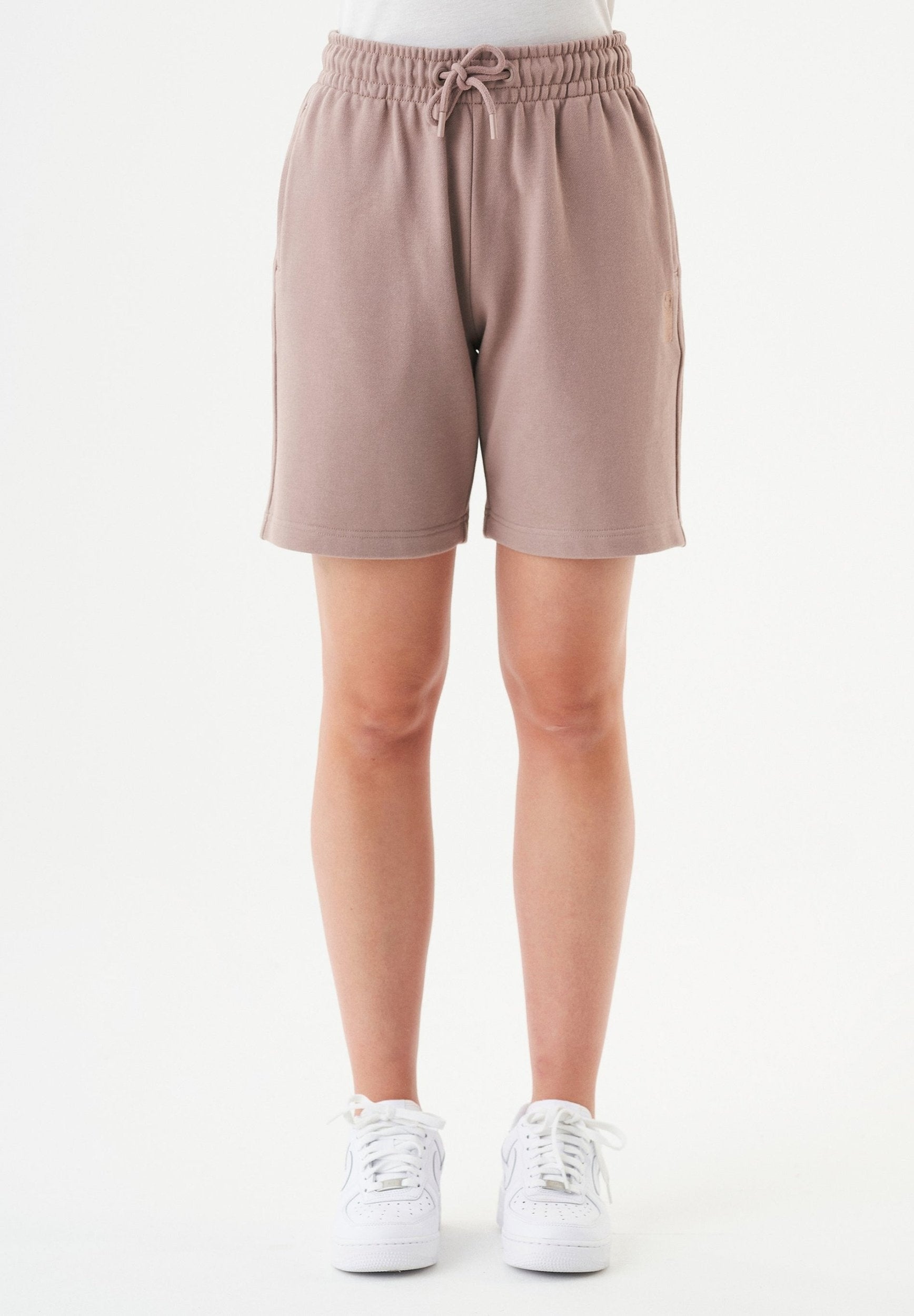 ESSENTIALS-SHEYMA- Shorts aus Bio-Baumwolle