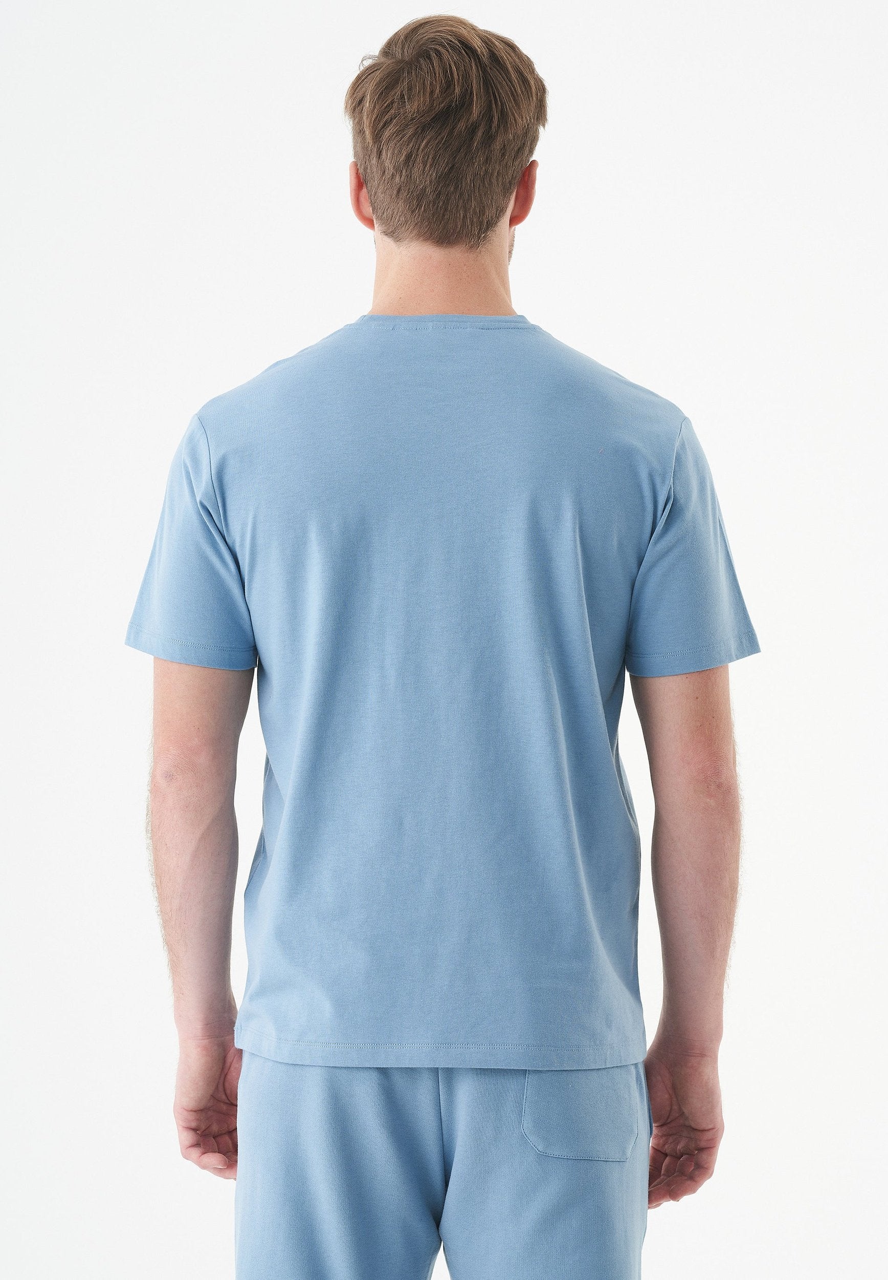 ESSENTIALS-TILLO- Unisex Basic T-Shirt aus Bio-Baumwolle