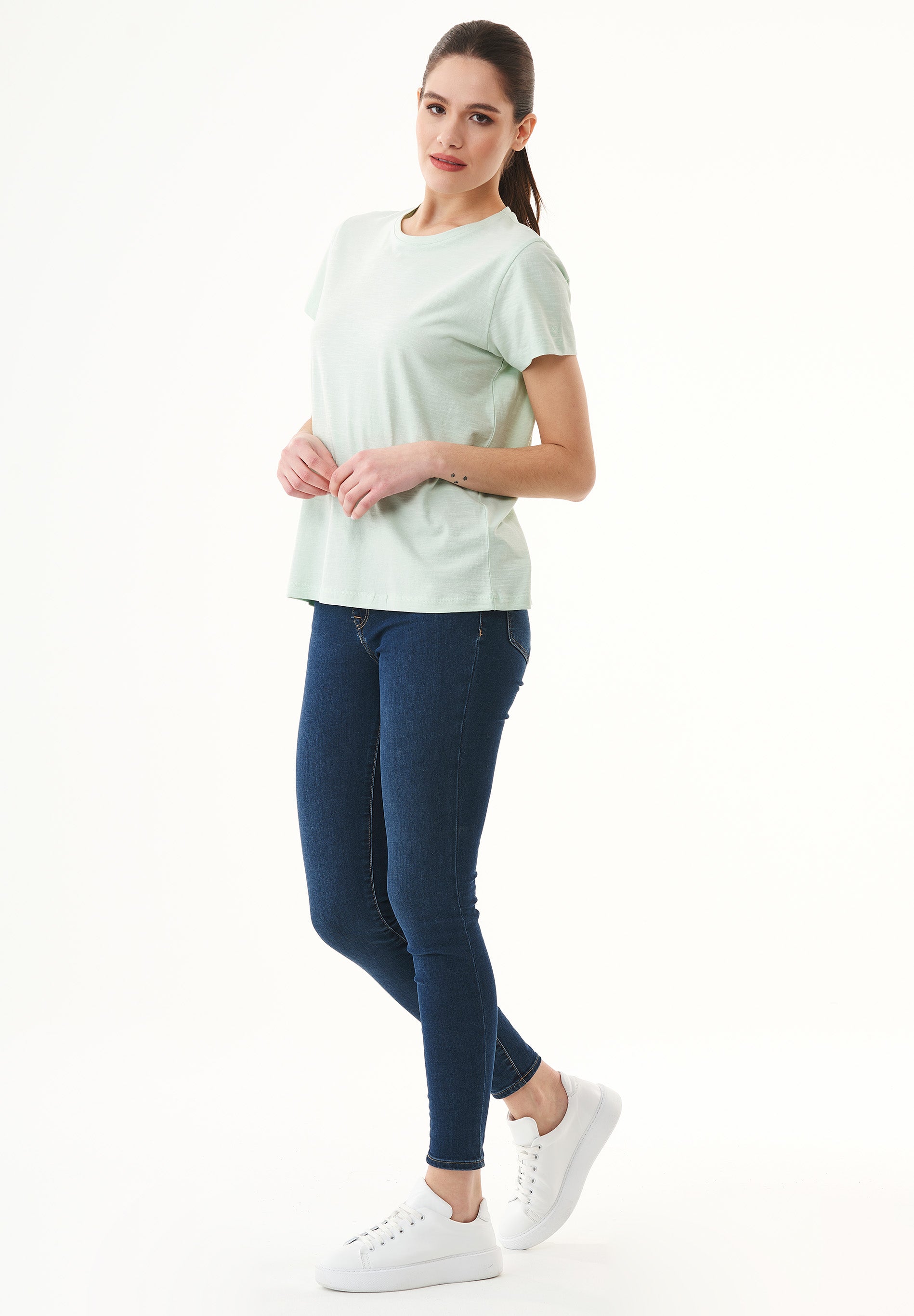 Basic T-Shirt aus Bio-Baumwolle