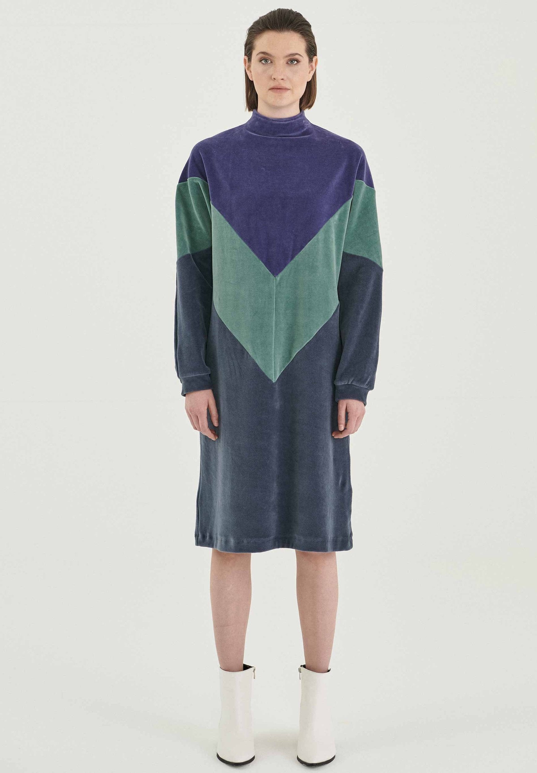 Samtkleid aus Bio-Baumwolle