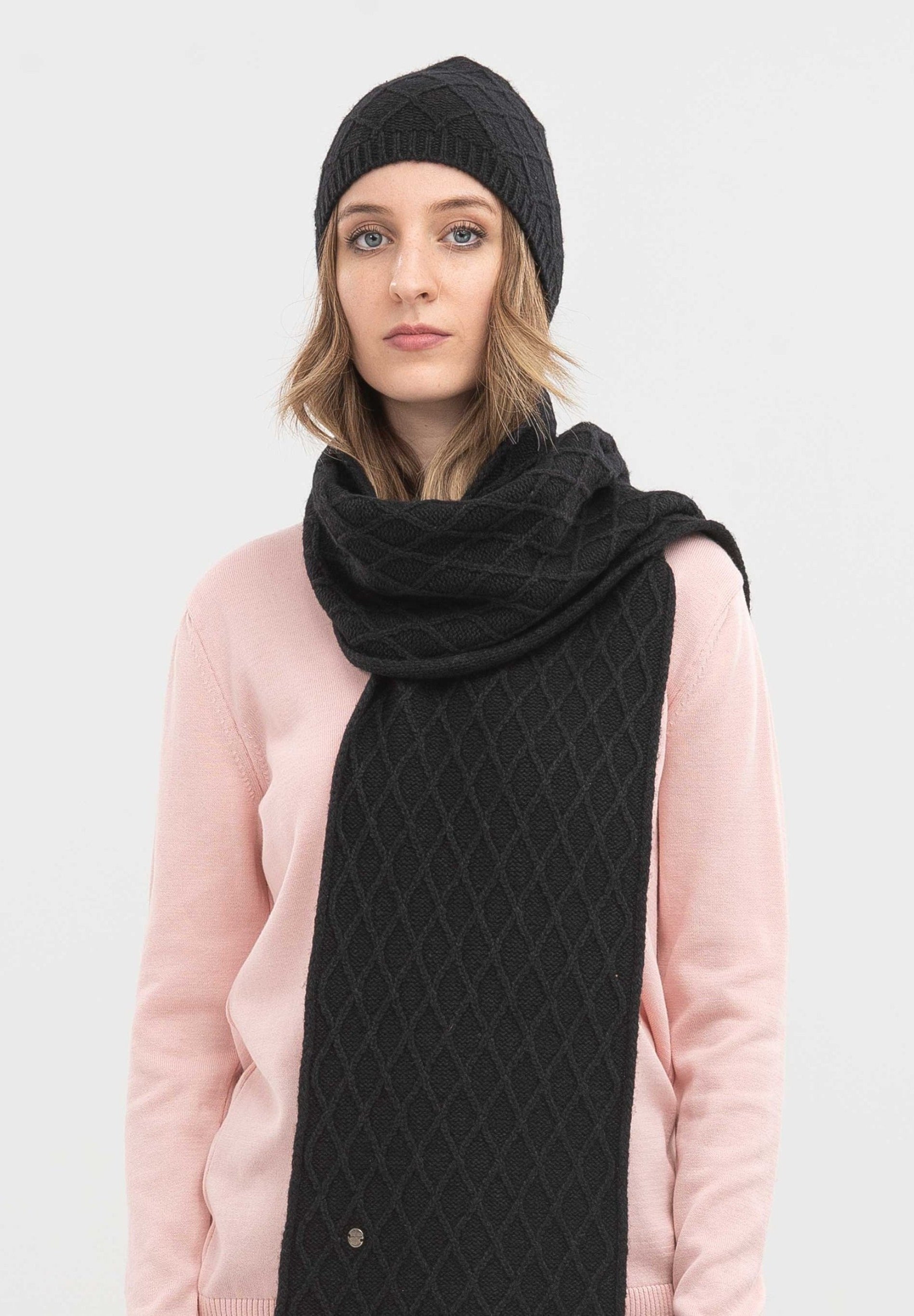 Strick-Beanie aus Bio-Merinowolle und Bio-Baumwolle